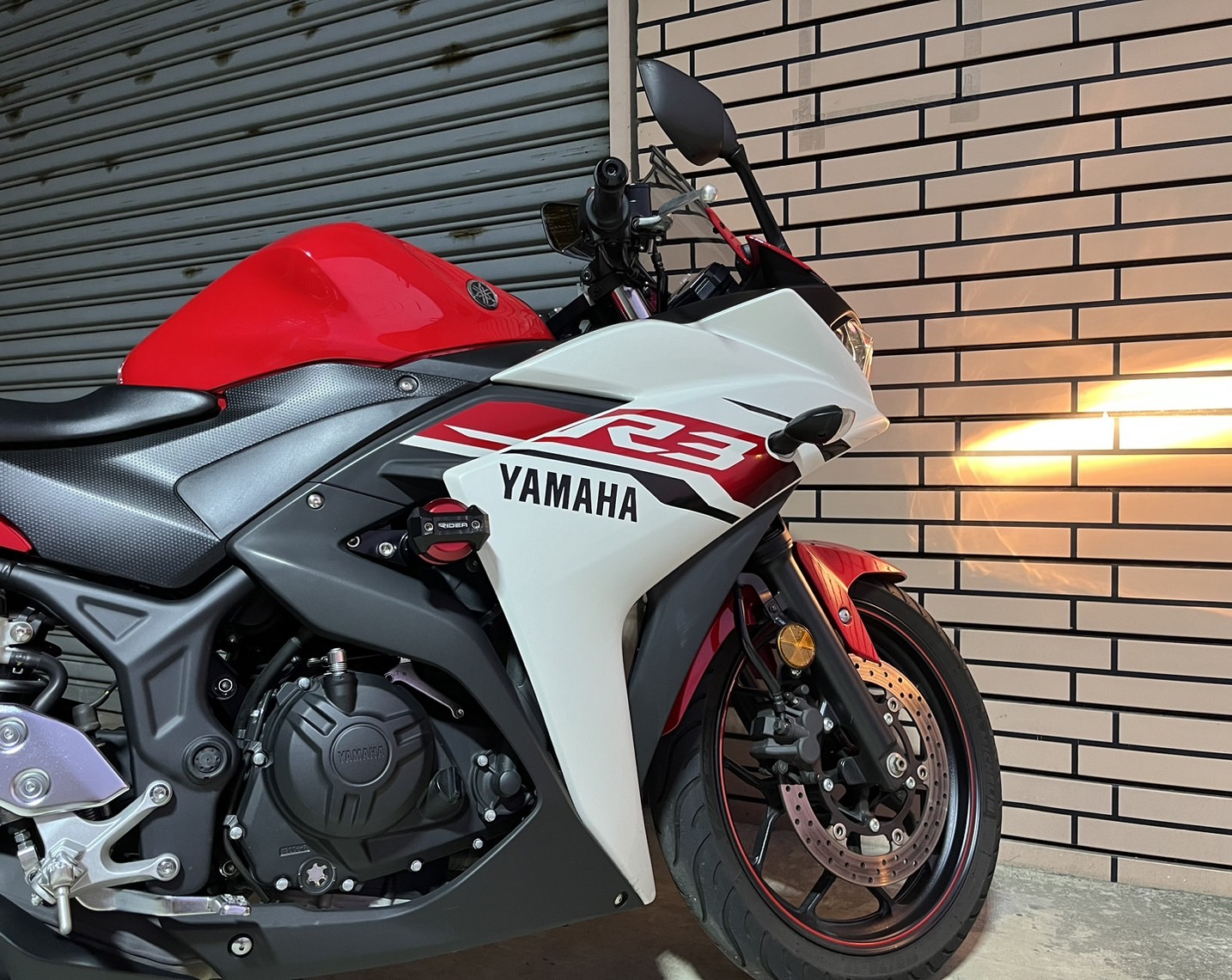 YAMAHA YZF-R3 - 中古/二手車出售中 R3 低里程 一手室內車 車況極好 資料齊全 | 個人自售