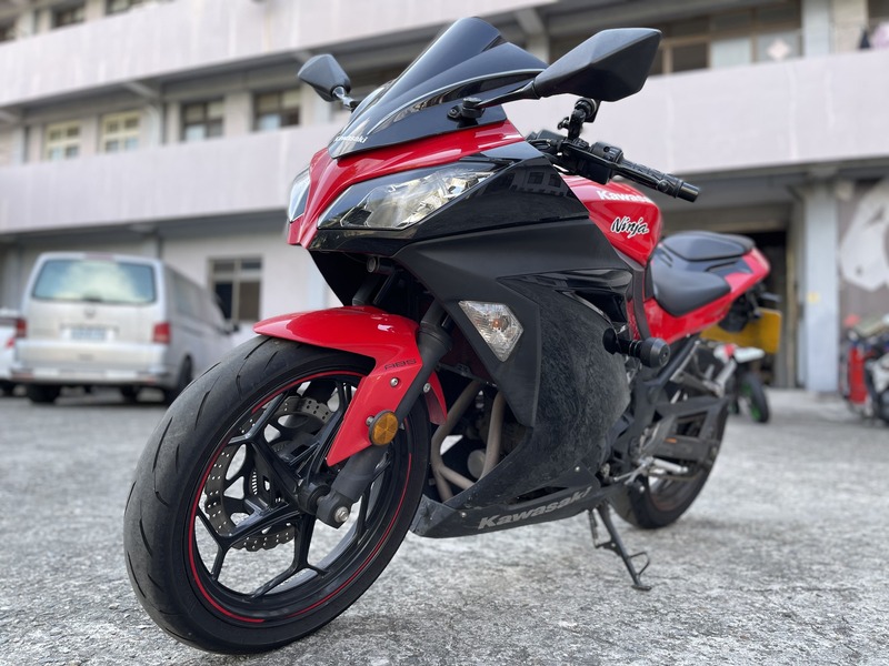 KAWASAKI NINJA300 - 中古/二手車出售中 2017年 KAWASAKI NINJA300/0元交車/分期貸款/車換車/線上賞車/到府交車 | 翊帆國際重車