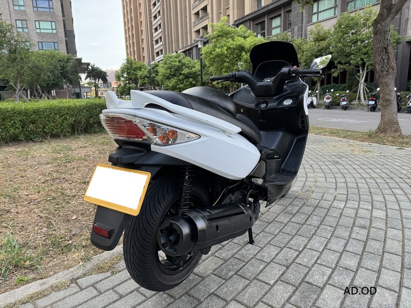 光陽 XCITING 300 - 中古/二手車出售中 【新竹長龍車業】KYMCO 光陽 刺激300 | 新竹長龍車業行