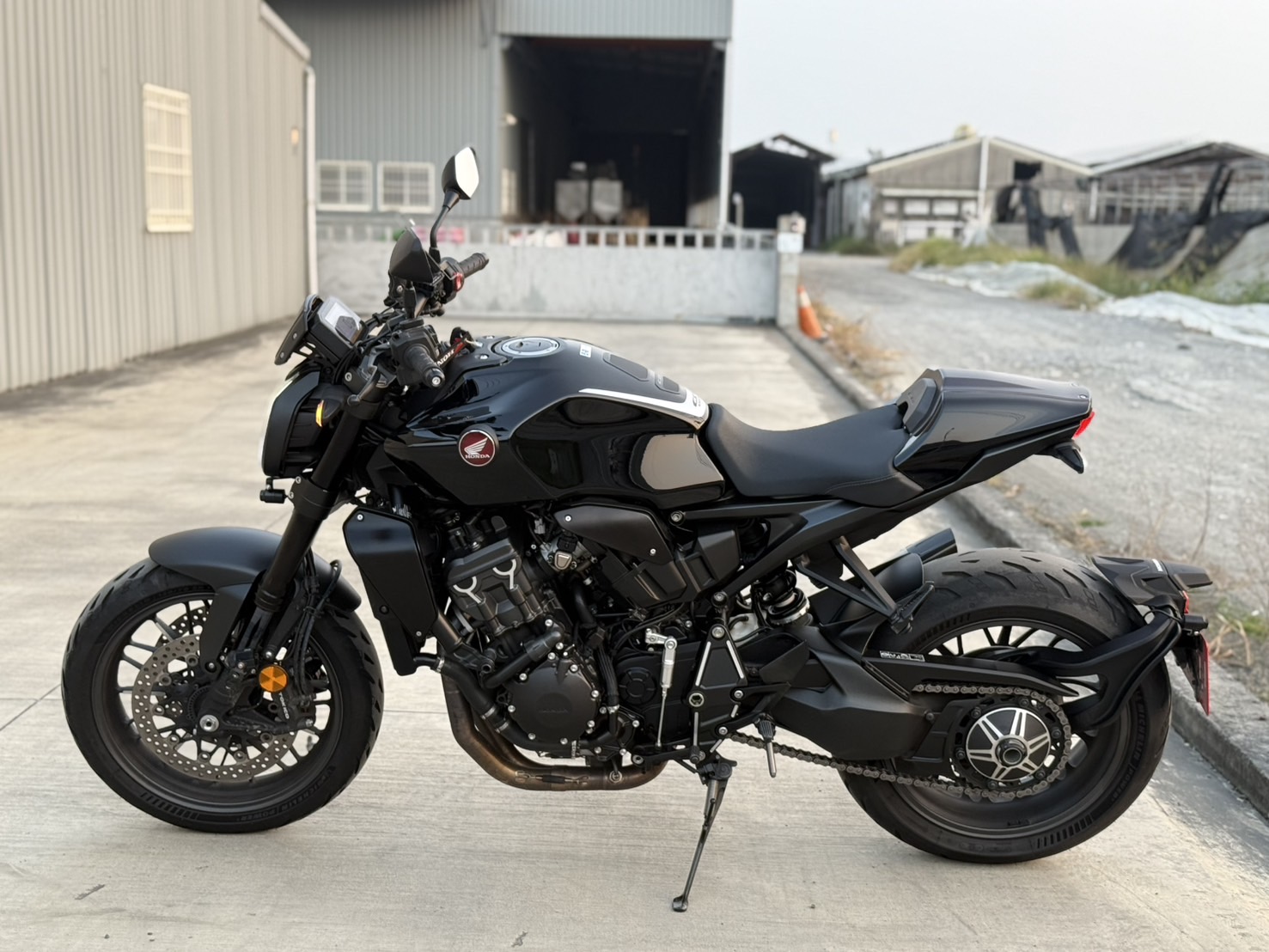 HONDA CB1000R - 中古/二手車出售中 CB1000R+(鈦蠍） | YSP 建興車業