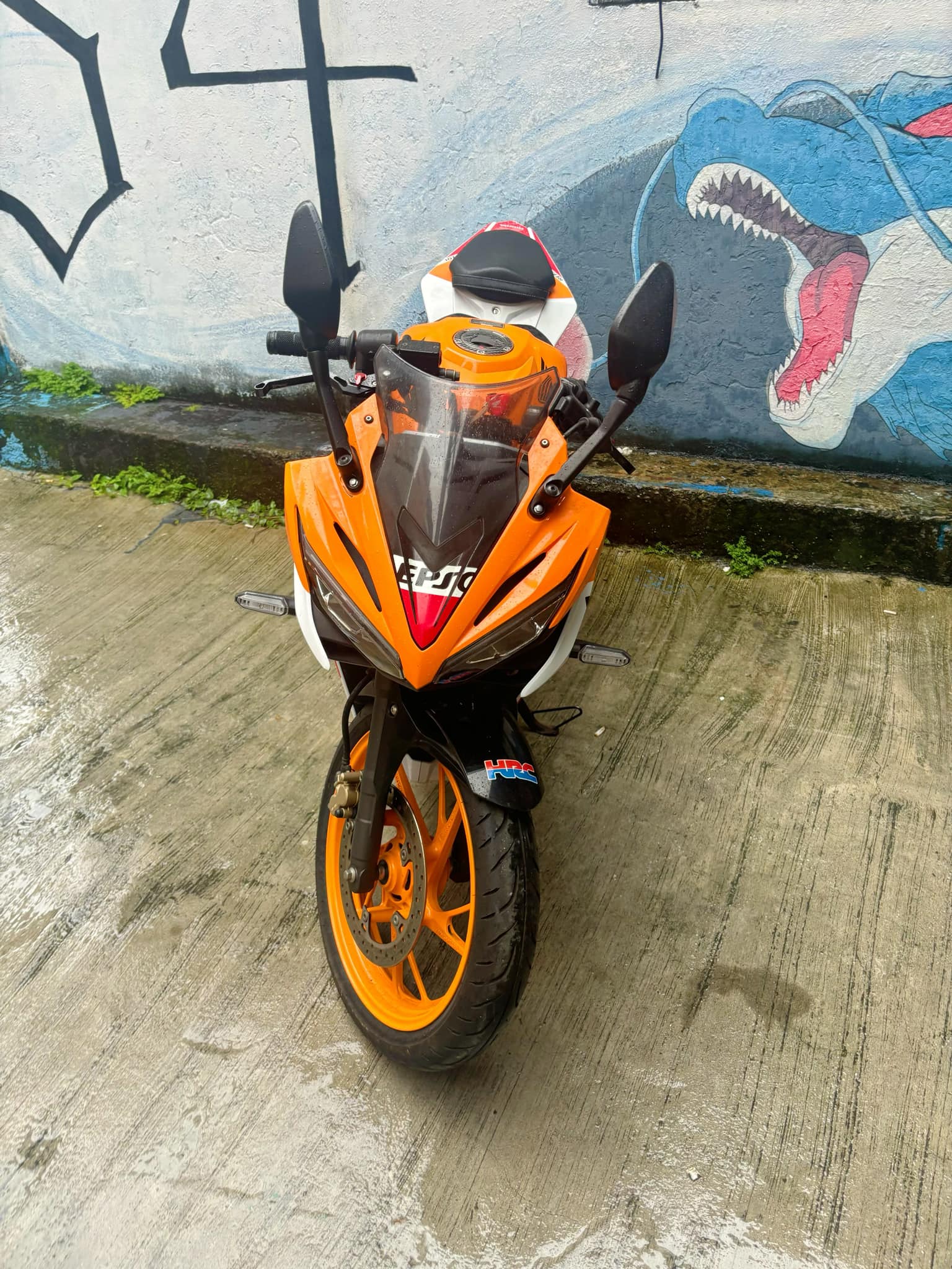 HONDA CBR150R - 中古/二手車出售中 HONDA CBR150R | 個人自售