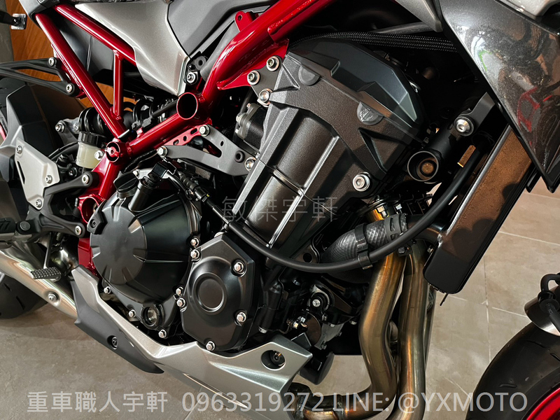 KAWASAKI Z900新車出售中 【敏傑宇軒】2023 KAWASAKI Z900 紅骨亮灰 總代理公司車 | 重車銷售職人-宇軒 (敏傑)