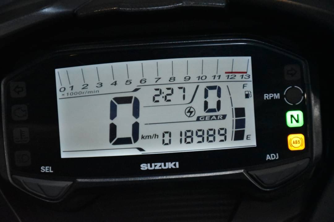 SUZUKI GSX-R150 - 中古/二手車出售中 紅黑色系 里程跑少 小資族二手重機買賣 | 小資族二手重機買賣