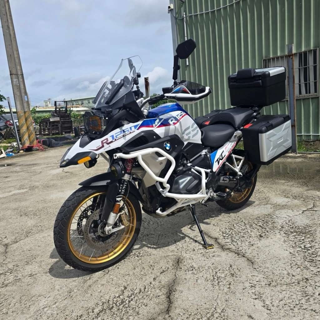 BMW R1250GS - 中古/二手車出售中 售~BMW R1250GS 三箱鋁箱 | 個人自售