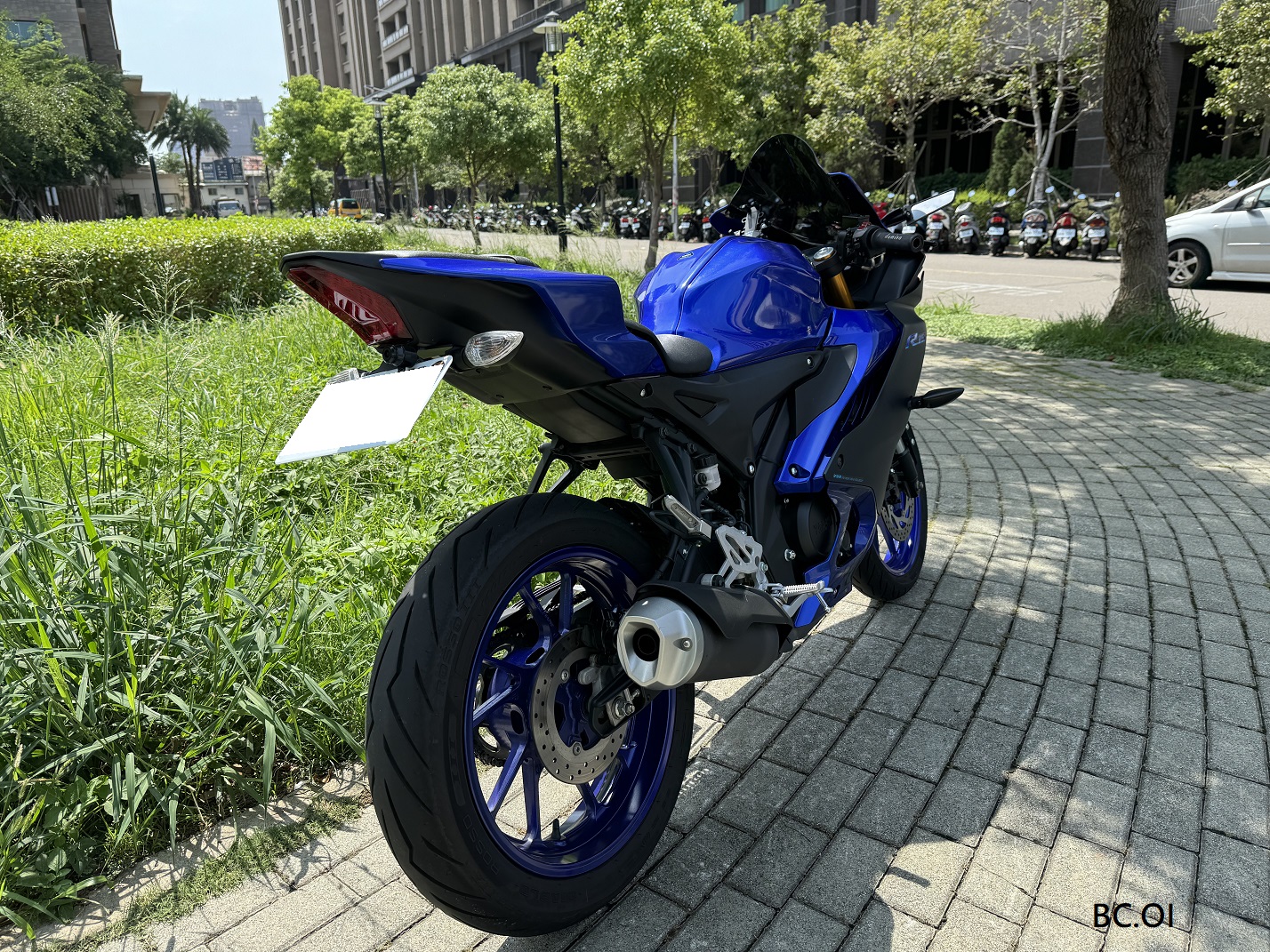 YAMAHA R15V4 - 中古/二手車出售中 【新竹長龍車業】YAMAHA 山葉 R15V4 | 新竹長龍車業行