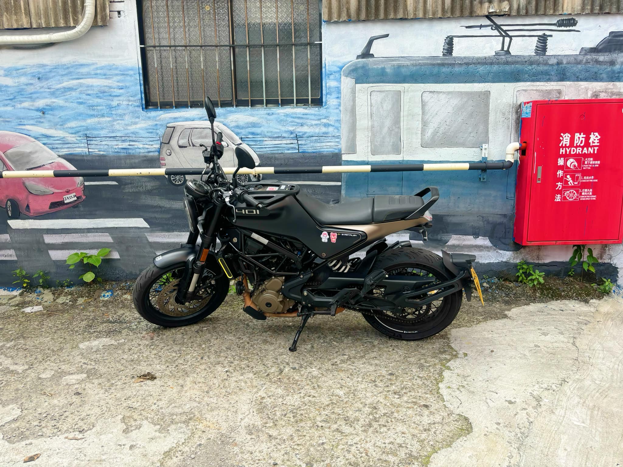 HUSQVARNA SVARTPILEN 401 - 中古/二手車出售中 HUSQVARNA SVARTPILEN 黑箭401 公司車 | 個人自售