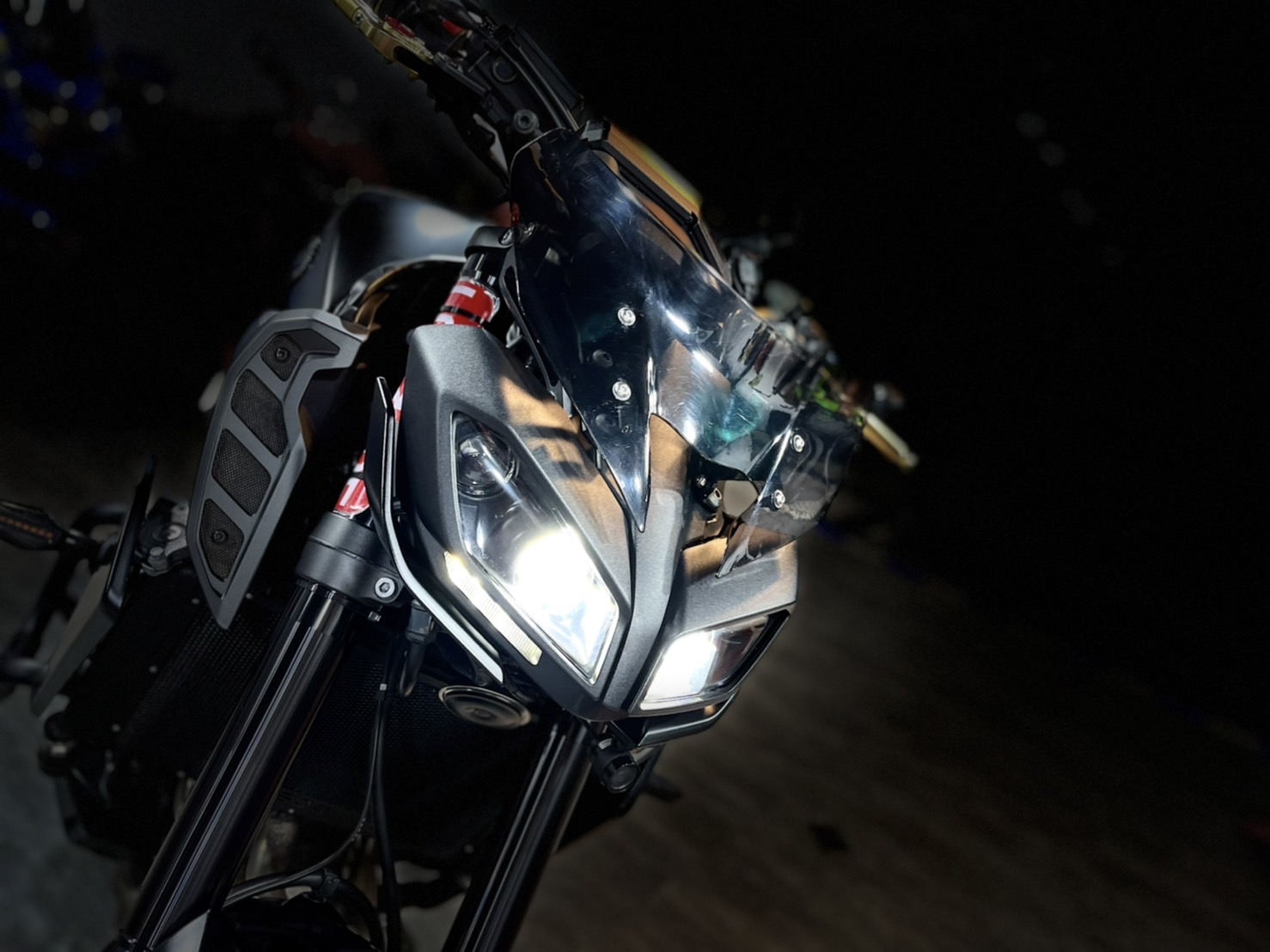 【小資族二手重機買賣】YAMAHA MT-09 - 「Webike-摩托車市」 Yamaha MT09 精品改裝 小資族二手重機買賣