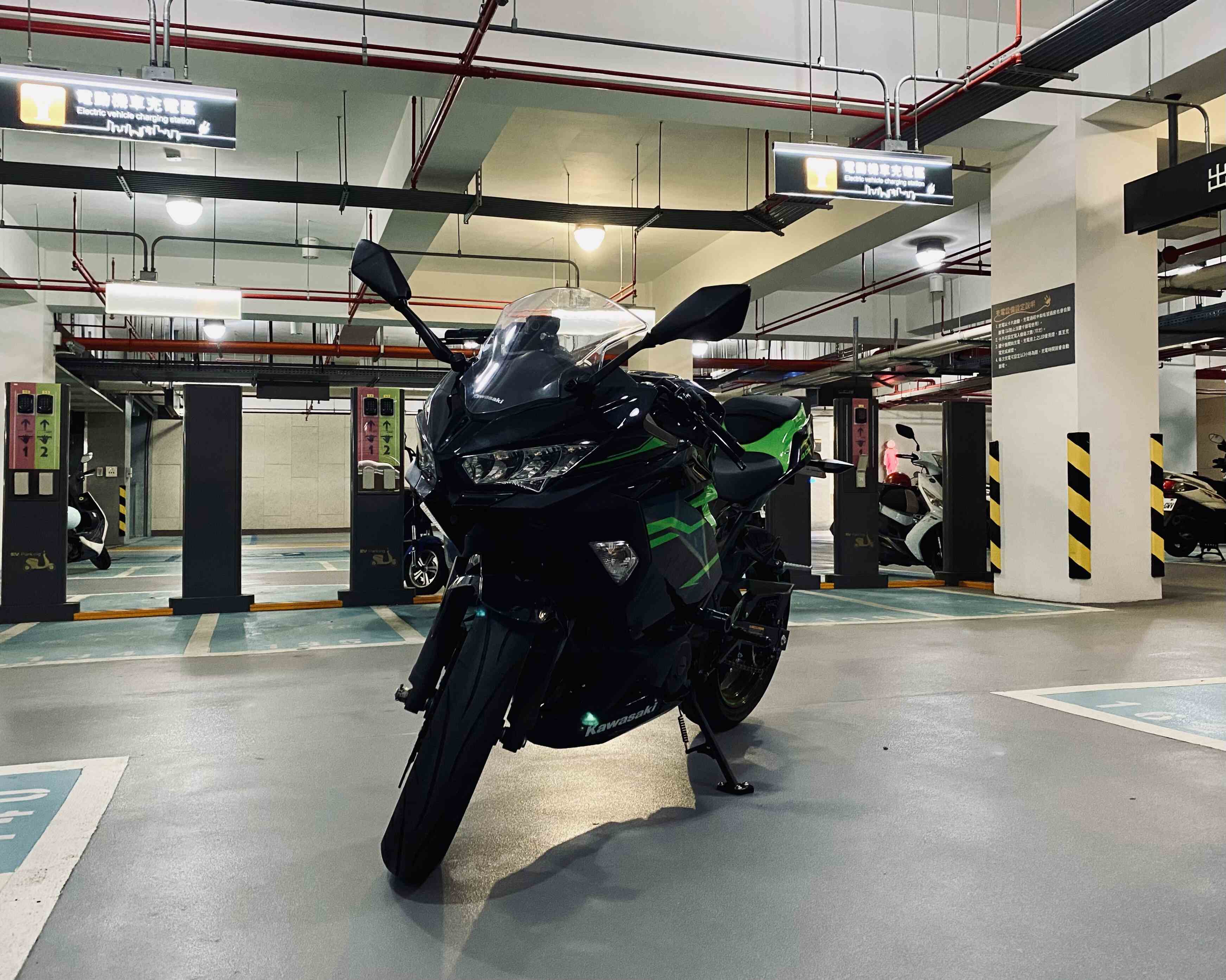 KAWASAKI NINJA400 - 中古/二手車出售中 Ninja400 忍4 2019年 里程4914公里 | 個人自售