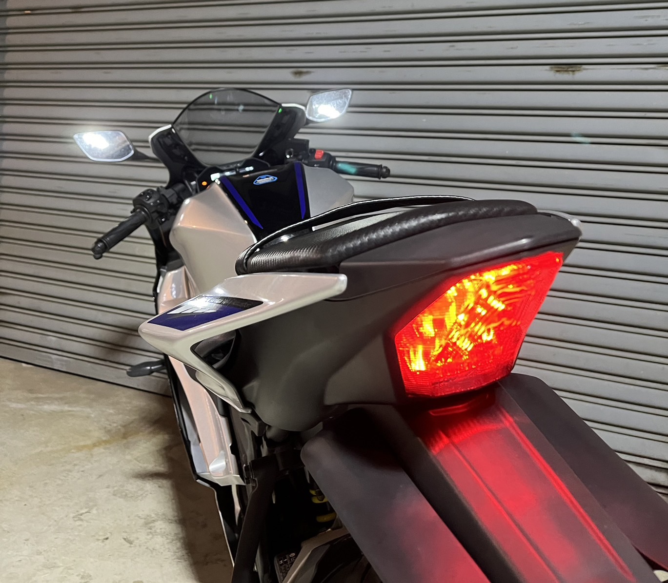 YAMAHA YZF-R15 - 中古/二手車出售中 2023 R15M ABS TCS 快排 極品車況 | 個人自售