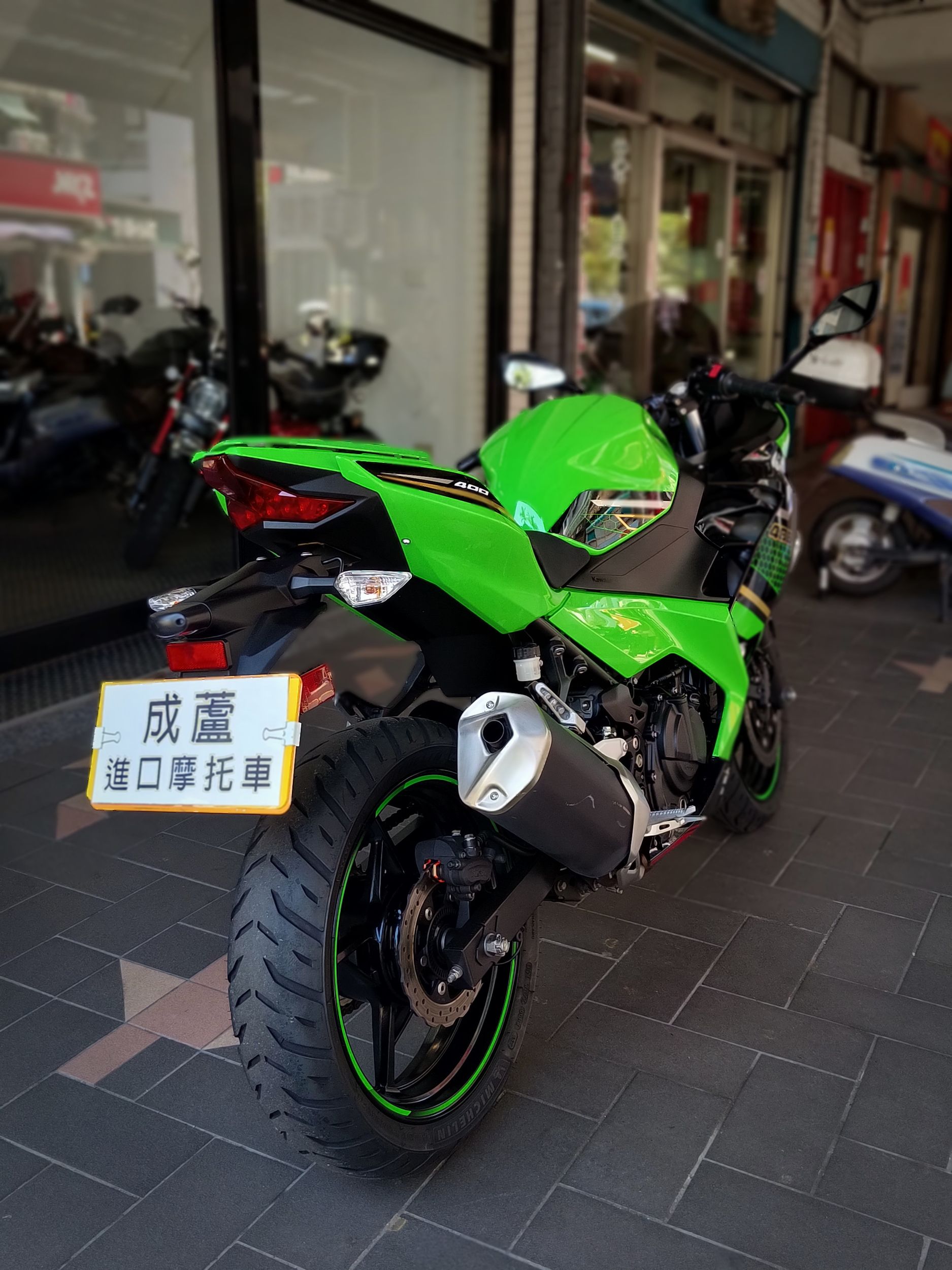 KAWASAKI NINJA400 - 中古/二手車出售中 NINJA400 ABS 總代理，車況漂亮只跑17160km | 成蘆進口摩托車