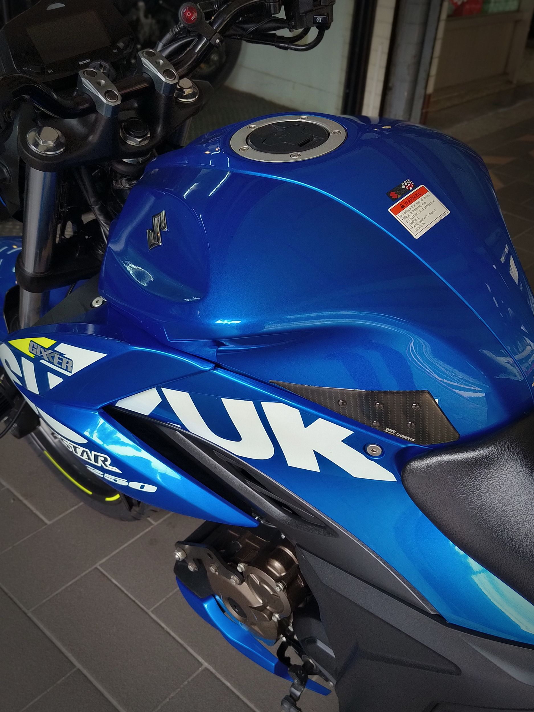 SUZUKI GIXXER 250 - 中古/二手車出售中 GIXXER250 ABS 總代理，全車原漆漂亮，只跑10740km | 成蘆進口摩托車