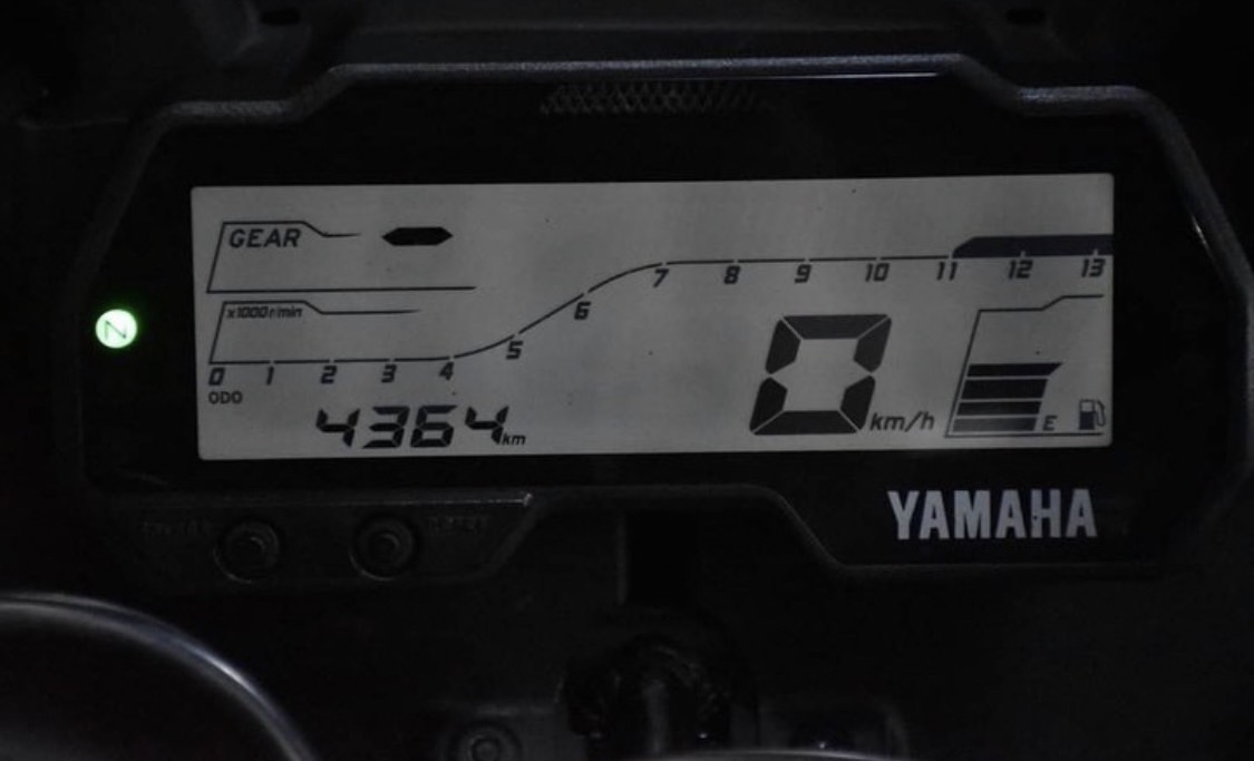 YAMAHA YZF-R15 - 中古/二手車出售中 無事故 里程保證 小資族二手重機買賣 | 小資族二手重機買賣