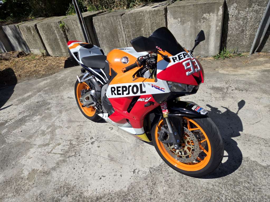 HONDA CBR600RR - 中古/二手車出售中 [出售] 2014年 HONDA CBR600RR  | 老爹重機