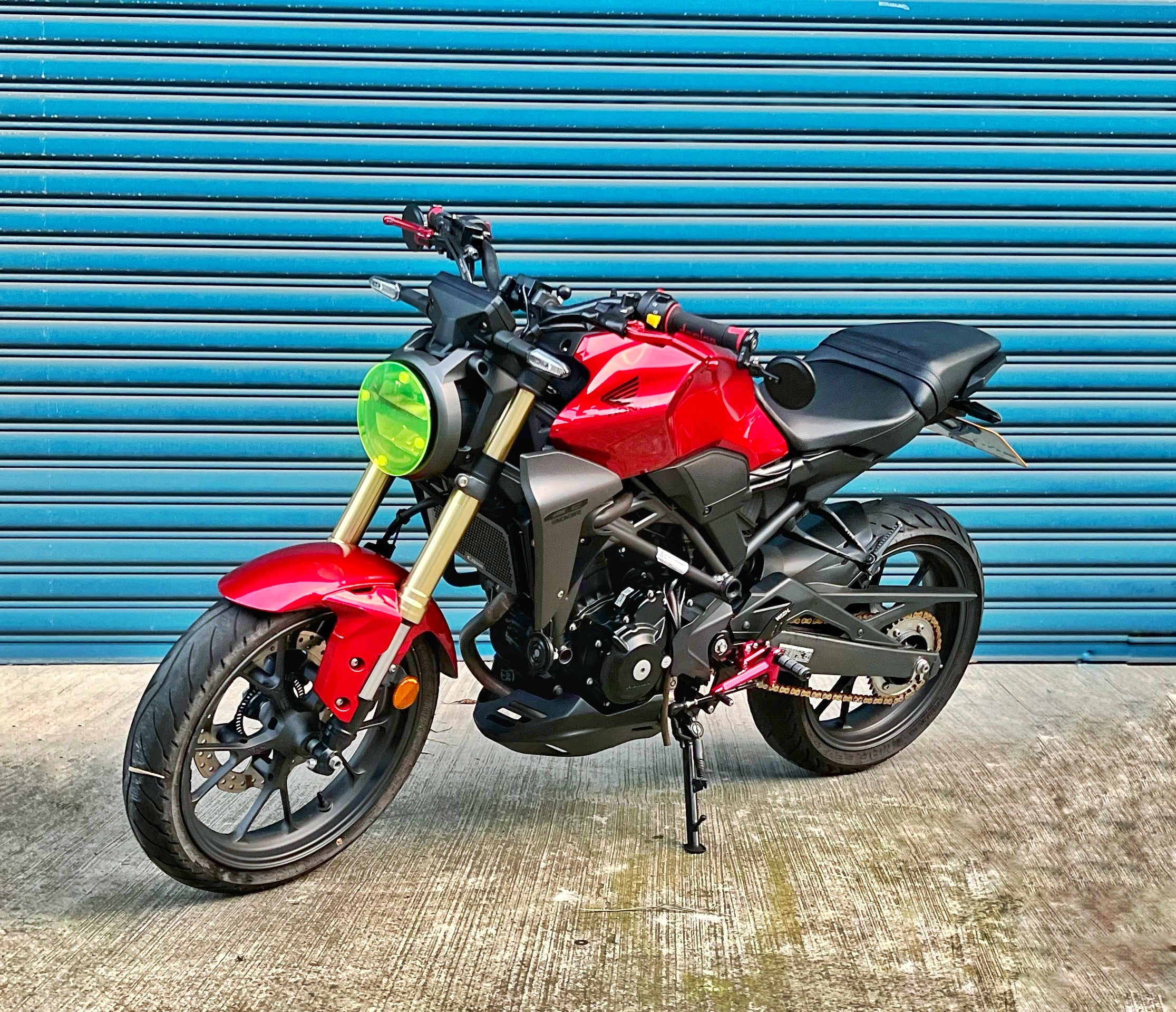 HONDA CB300R - 中古/二手車出售中 2022年 CB300R 碳蠍管 W!ZH腳踏後移 手動排氣閥門 多樣改裝 無摔 無事故 阿宏大型重機買賣 | 阿宏大型重機買賣