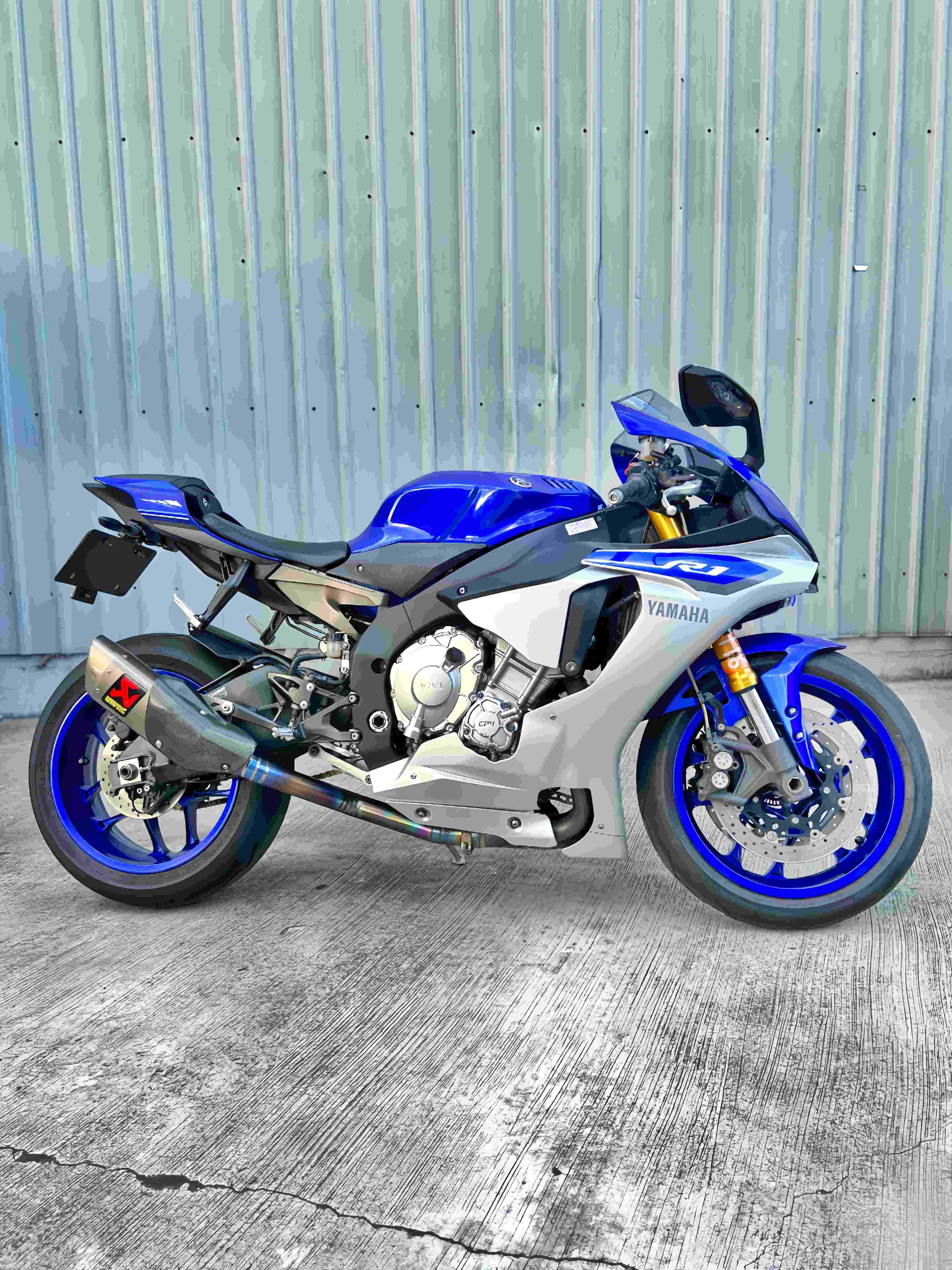 YAMAHA YZF-R1 - 中古/二手車出售中 2015年 R1 全段鈦蠍 原廠殼 阿宏大型重機買賣 | 阿宏大型重機買賣