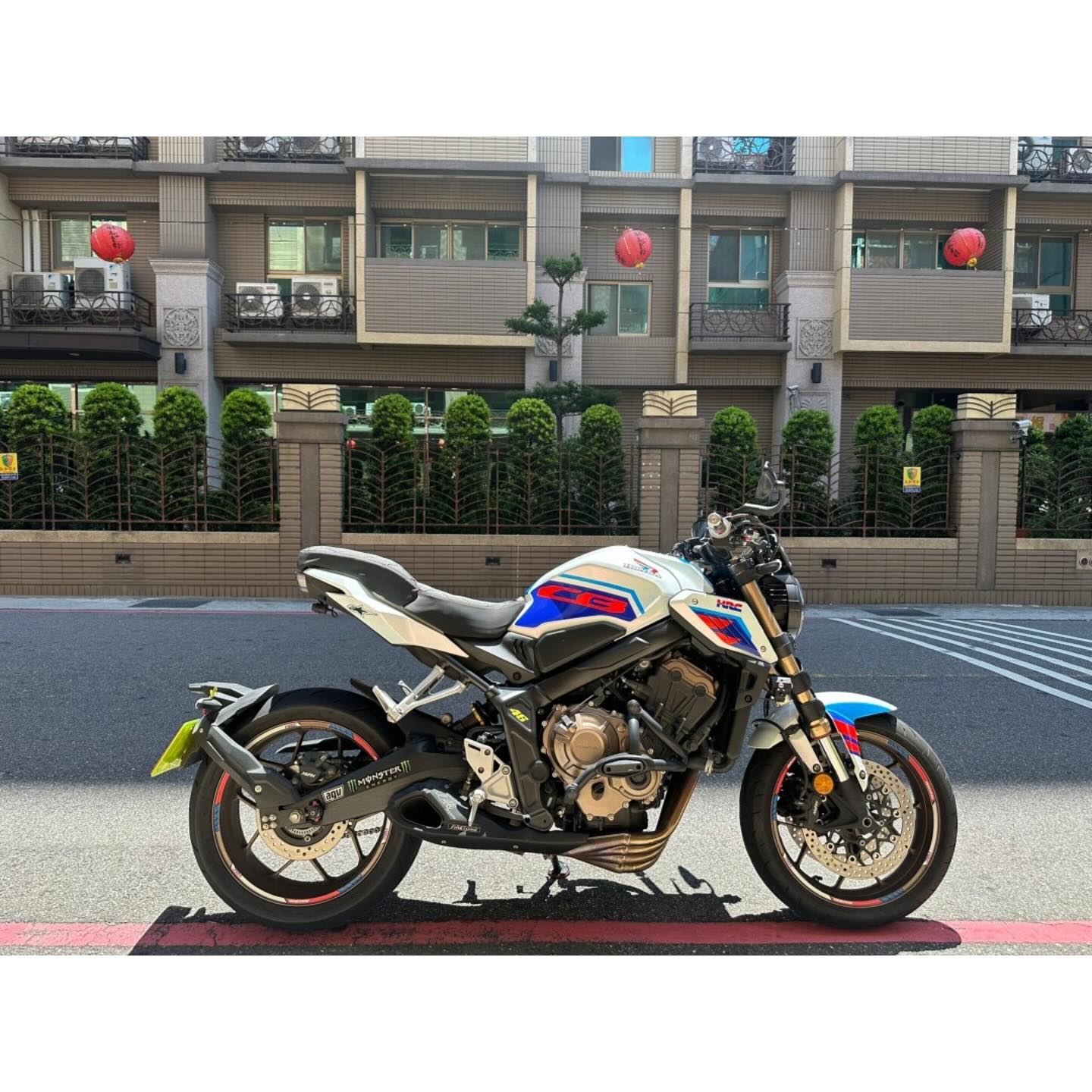 HONDA CB650R - 中古/二手車出售中 【爵士小詩】2021年HONDA CB650R 台本車 | 個人自售