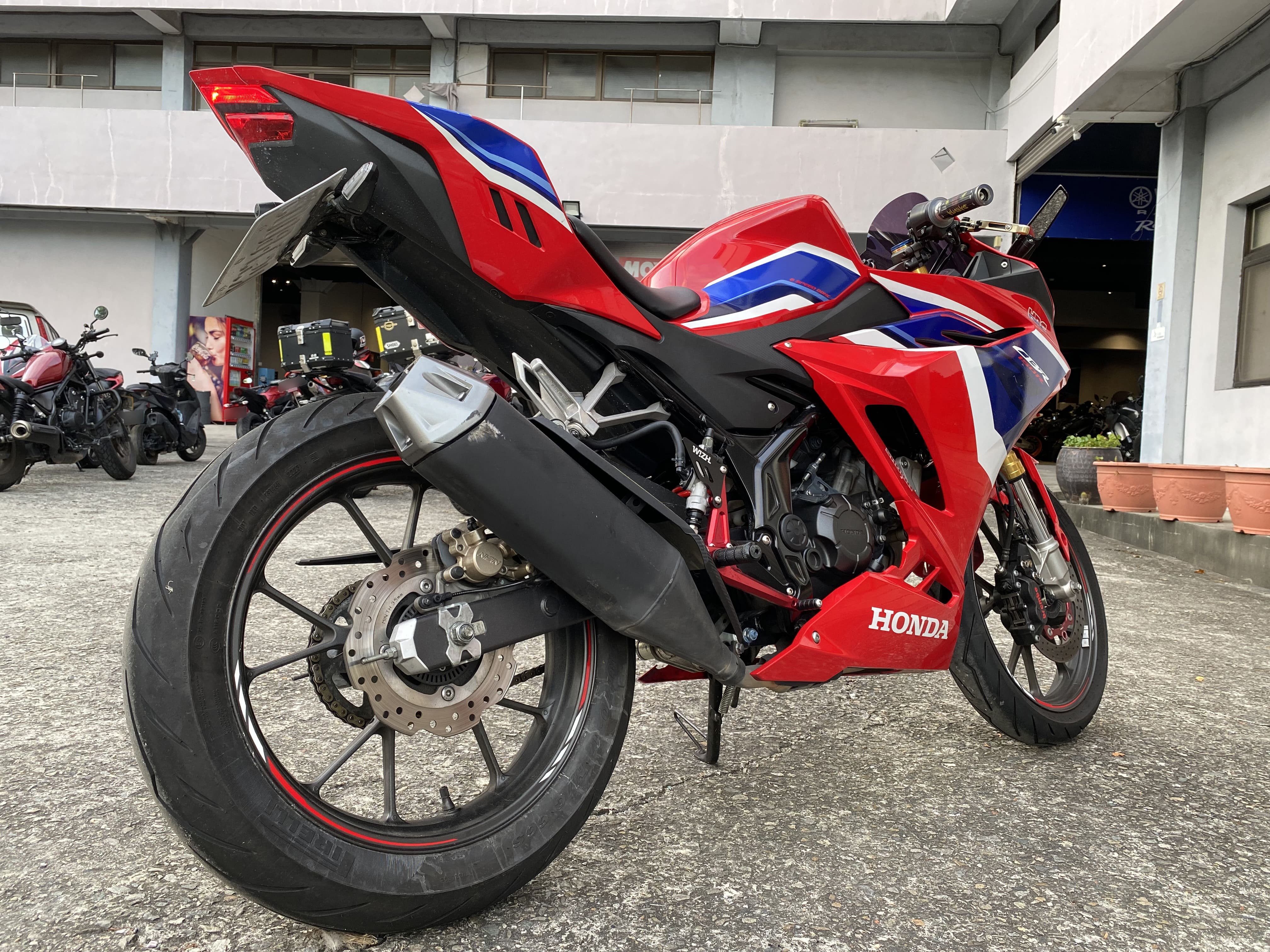 HONDA CBR150 - 中古/二手車出售中 2022年 HONDA CBR150R/0元交車/分期貸款/車換車/線上賞車/到府交車 | 翊帆國際重車