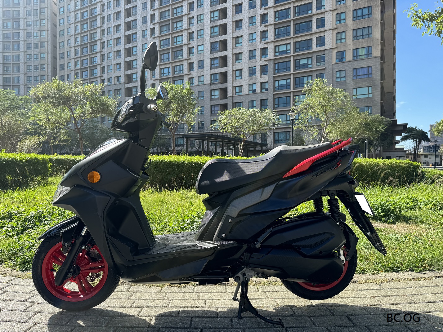 光陽 雷霆S125 - 中古/二手車出售中 【新竹長龍車業】KYMCO 光陽 雷霆S125 | 新竹長龍車業行