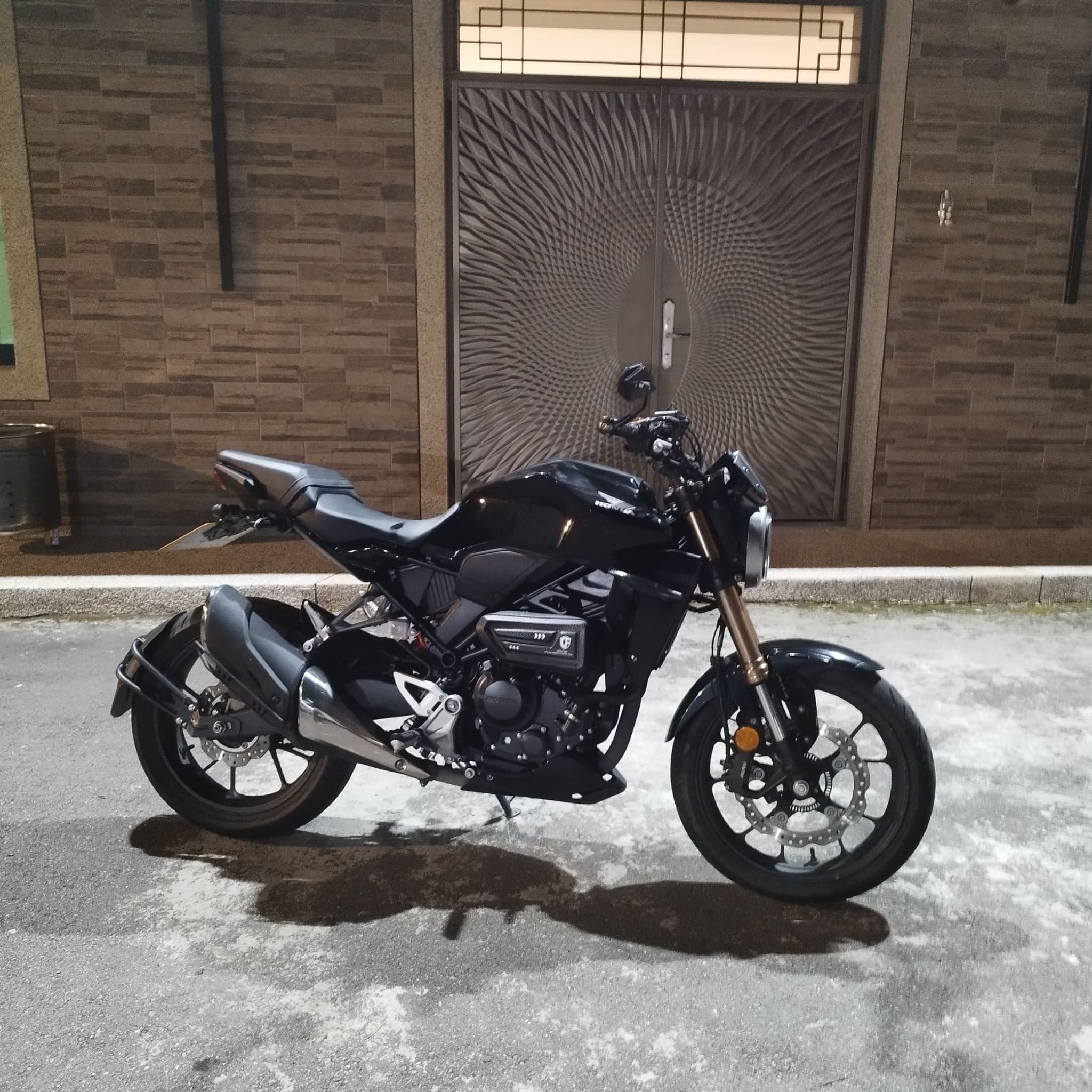 HONDA CB300R - 中古/二手車出售中 2020年 HONDA CB300R/0元交車/分期貸款/車換車/線上賞車/到府交車 | 翊帆國際重車