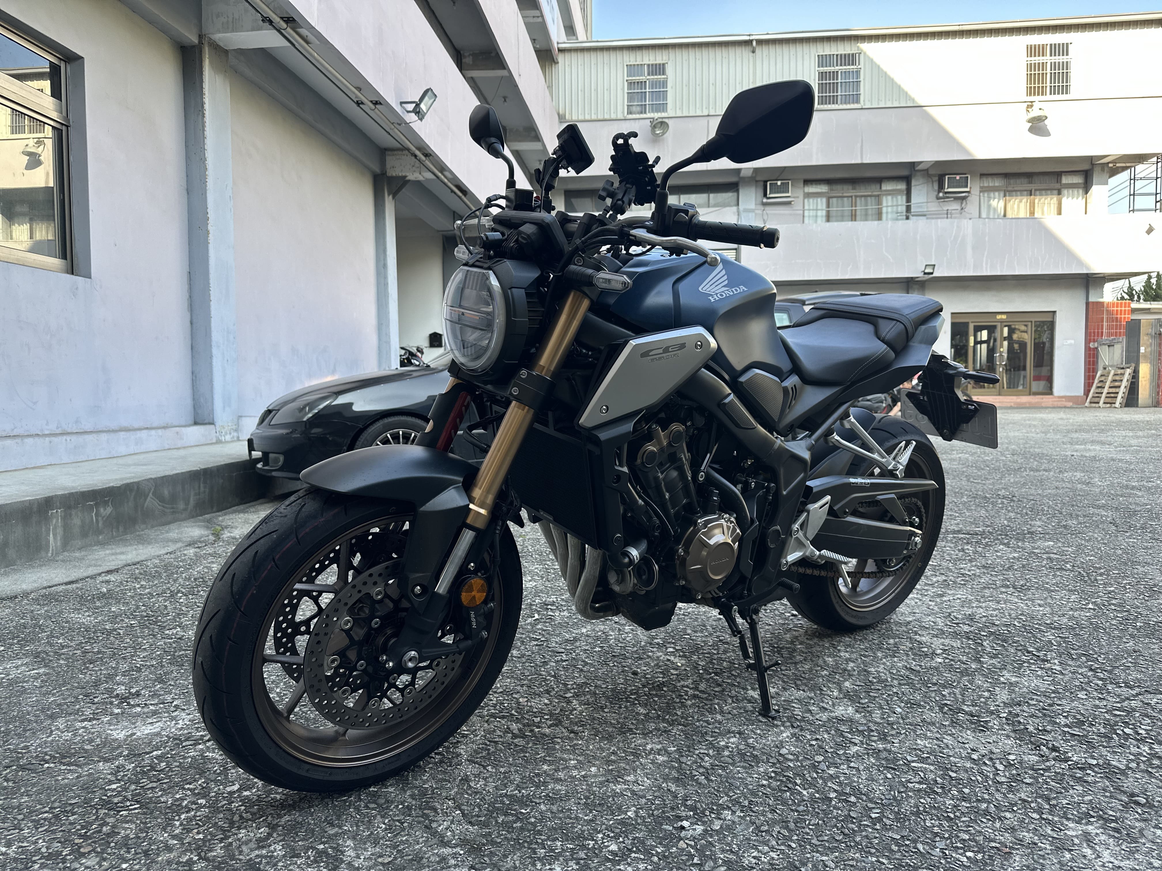 HONDA CB650 - 中古/二手車出售中 2022年 HONDA CB650R/0元交車/分期貸款/車換車/線上賞車/到府交車 | 翊帆國際重車