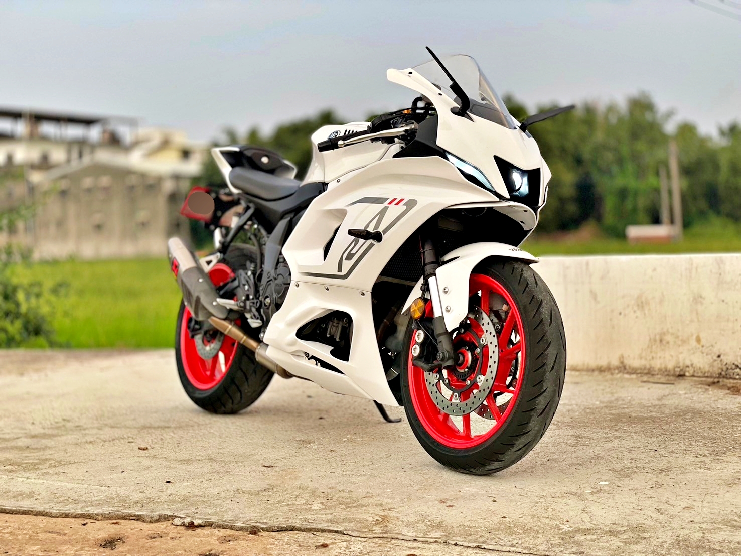 YAMAHA YZF-R7 - 中古/二手車出售中 2022 超美白殼R7 里程僅七千! | 武士重機-阿良