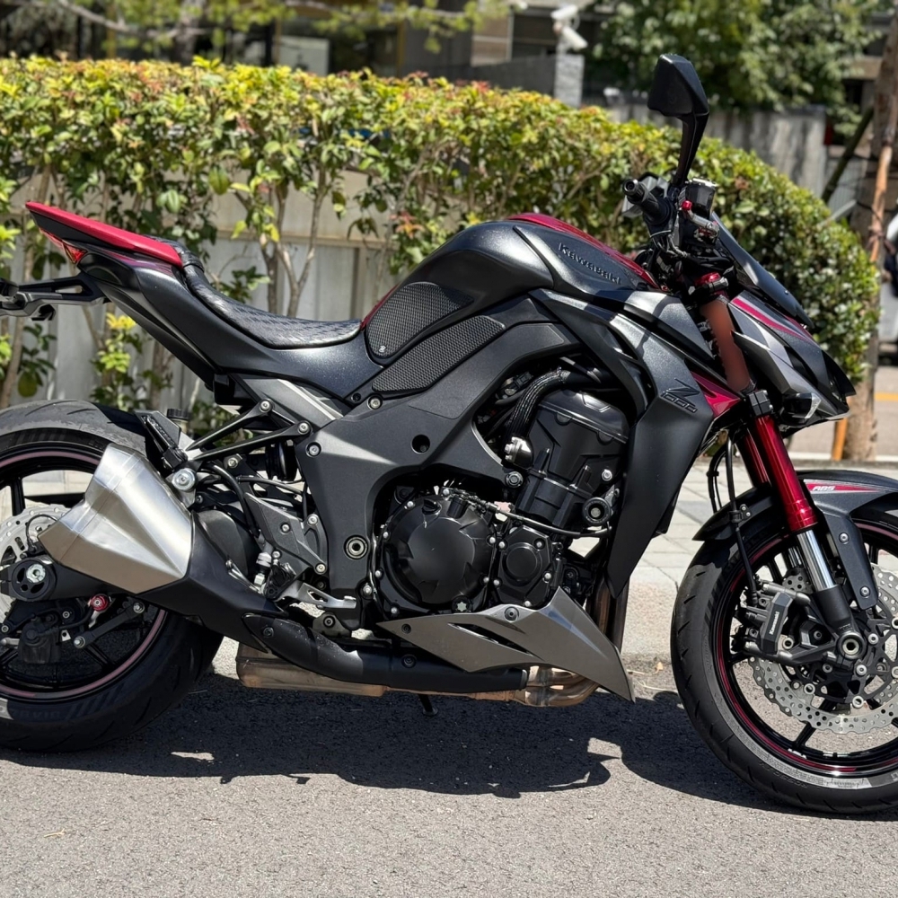 KAWASAKI Z1000 - 中古/二手車出售中 【2016 KAWASAKI Z1000 ABS 末代滑離版】 | 翊帆國際重車