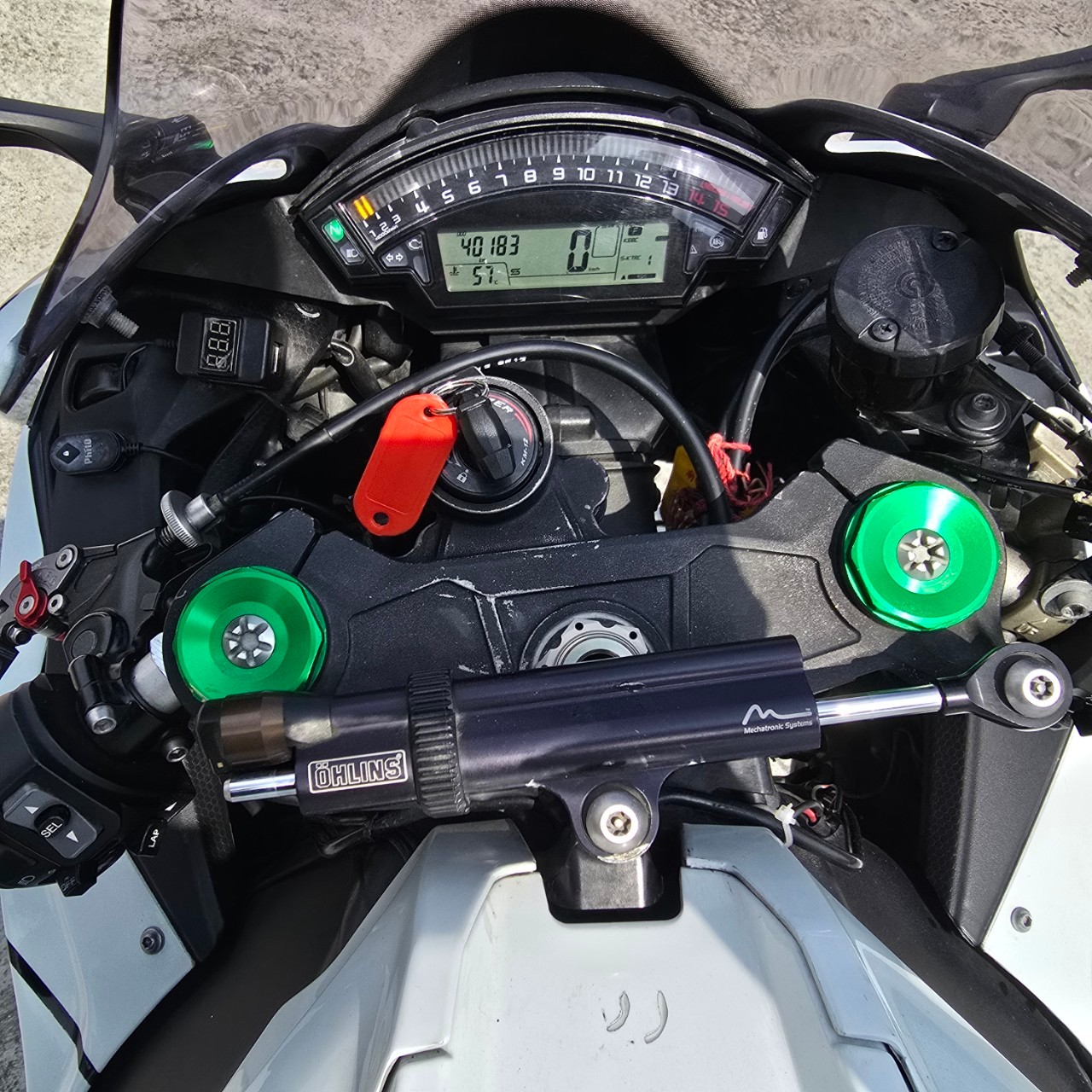 KAWASAKI NINJA ZX-10R - 中古/二手車出售中 重機仁大叔-售KAWASAKI ZX-10R | 個人自售