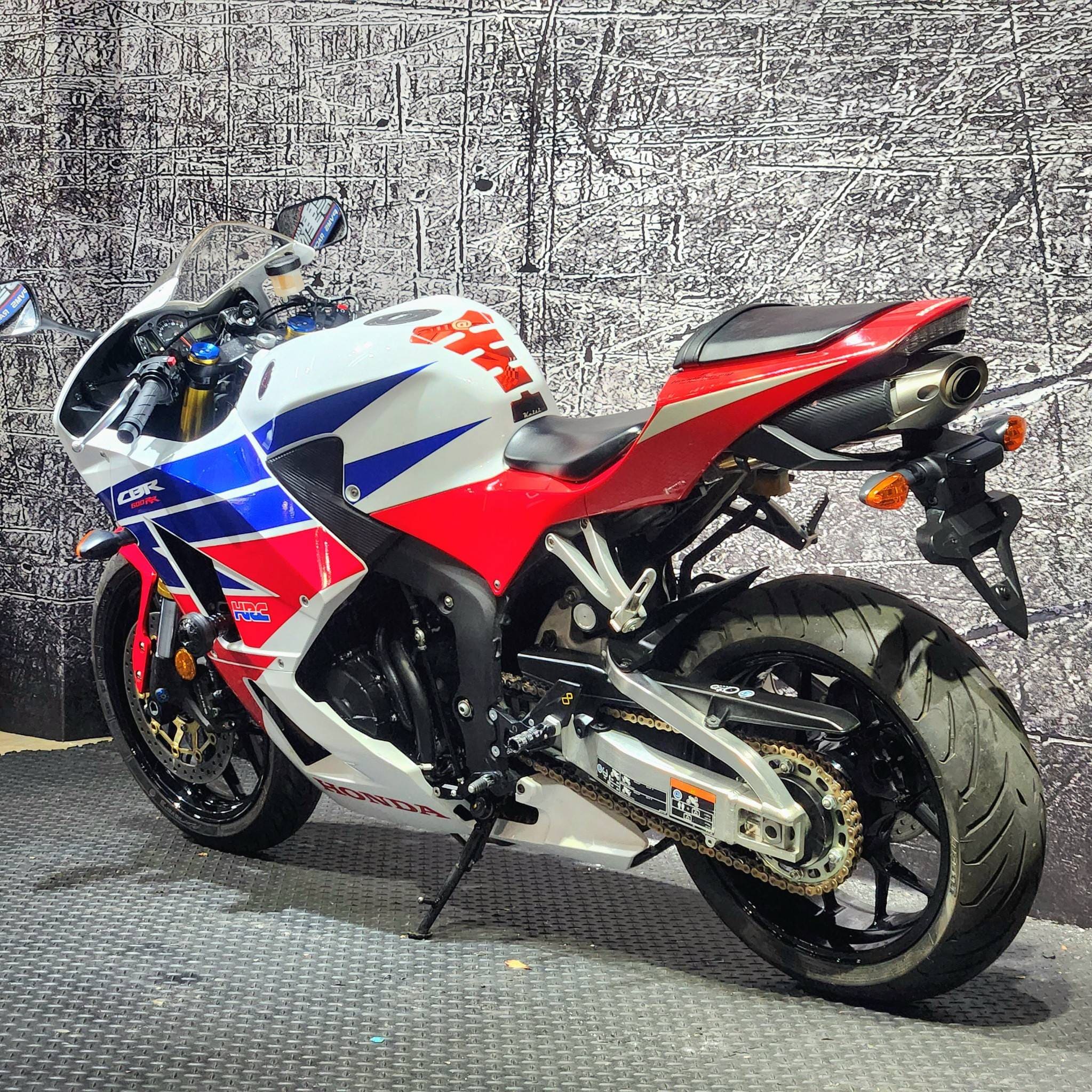 HONDA CBR600RR - 中古/二手車出售中 2014年 HONDA CBR600RR/0元交車/分期貸款/車換車/線上賞車/到府交車 | 翊帆國際重車