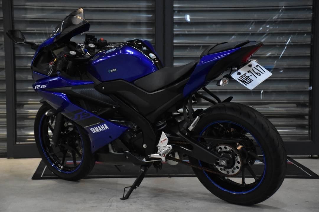 YAMAHA YZF-R15 - 中古/二手車出售中 全段排氣管 RCB腳踏後移 小資族二手重機買賣 | 小資族二手重機買賣