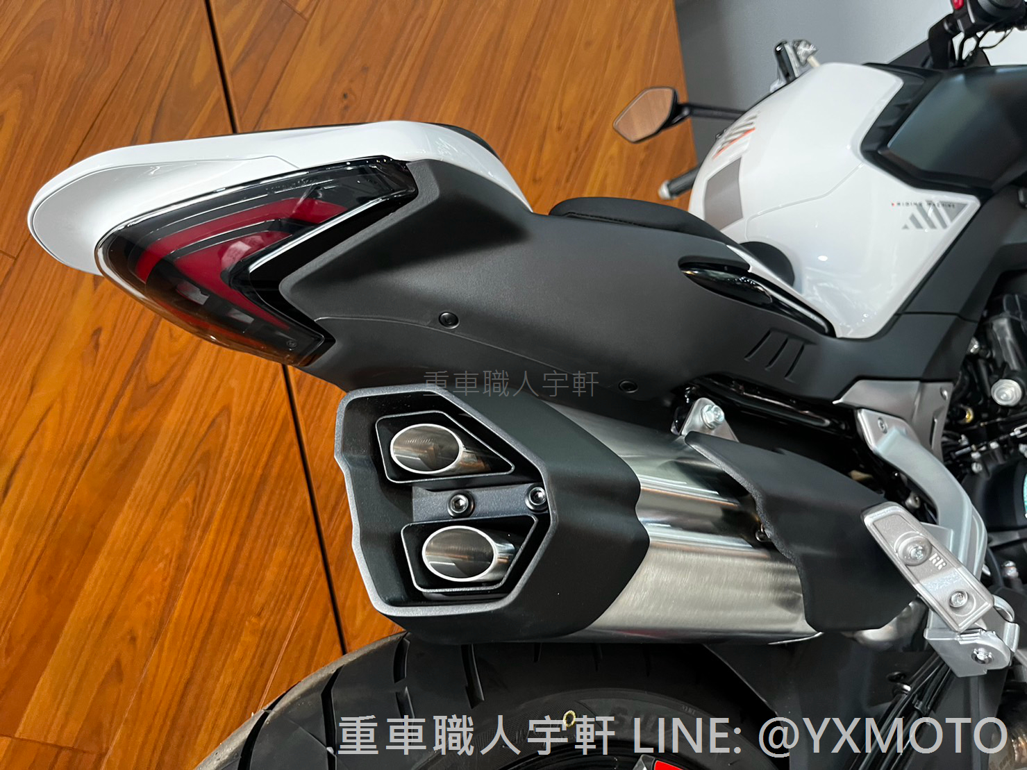 CFMOTO 800NK新車出售中 【健雄宇軒】零利率 熱烈預購中 ! CFMOTO 800NK 白色 強悍街跑 總代理公司車 | 重車銷售職人-宇軒 (敏傑)