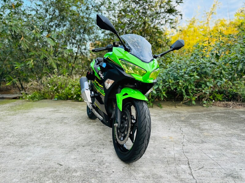 KAWASAKI NINJA400 - 中古/二手車出售中 Kawasaki Ninja 400 低月付輕鬆圓夢 原漆無事故 | 摩托販