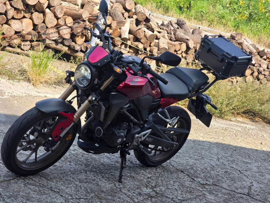 HONDA CB300R - 中古/二手車出售中 [出售] 2021年 HONDA CB300R ABS | 老爹重機