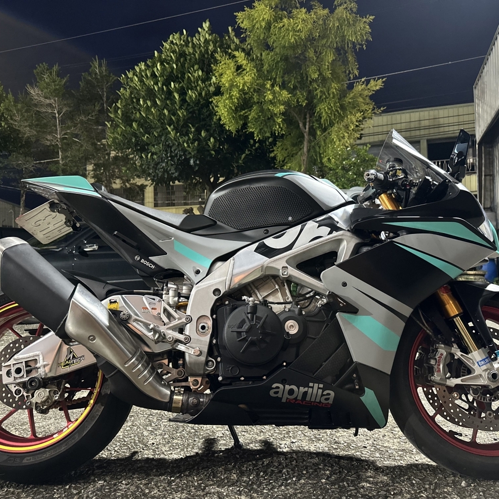 APRILIA RSV4 RF - 中古/二手車出售中 【2016 APRILIA RSV4】 | 翊帆重車阿凱