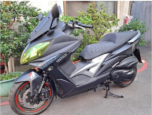 光陽 XCITING 400i - 中古/二手車出售中 重車名稱： KYMCO Xciting400  ABS 客人委託代售出廠年份： 2015沒什麼騎到9成新使用公里車輛地點： 新北市拆賣與否： 否 | 個人自售