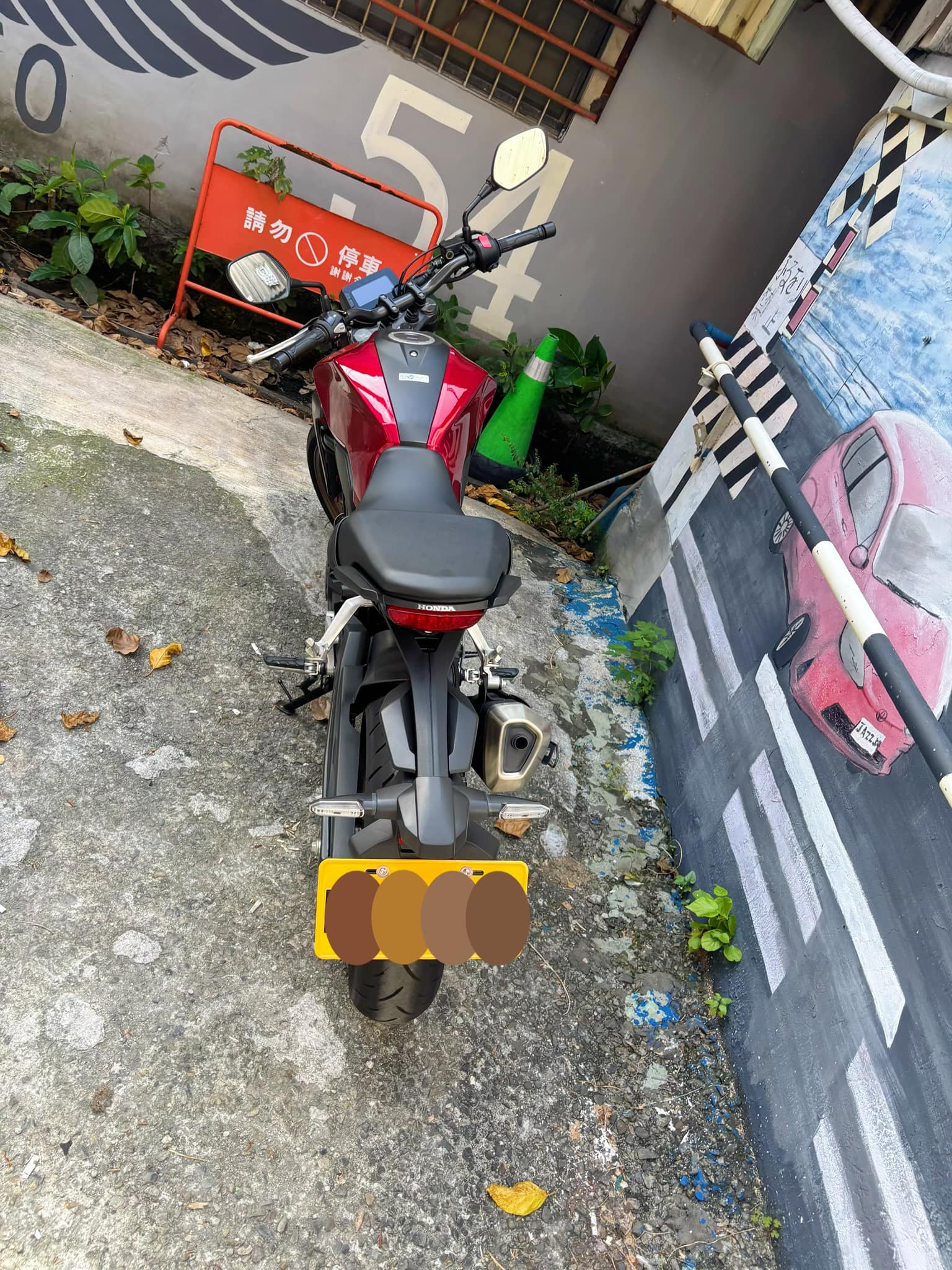 HONDA CB300R - 中古/二手車出售中 HONDA CB300R 有擋顯/滑離 台本車 | 個人自售