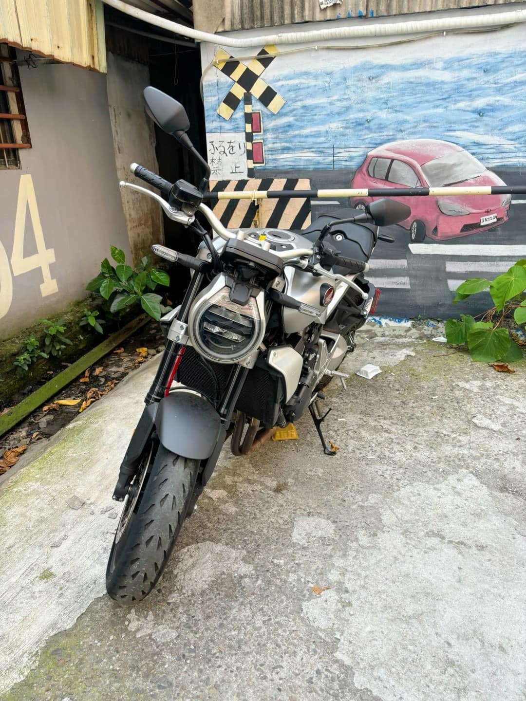 HONDA CB1000R - 中古/二手車出售中 HONDA CB1000R 台本車 TFT 彩色儀表 | 個人自售