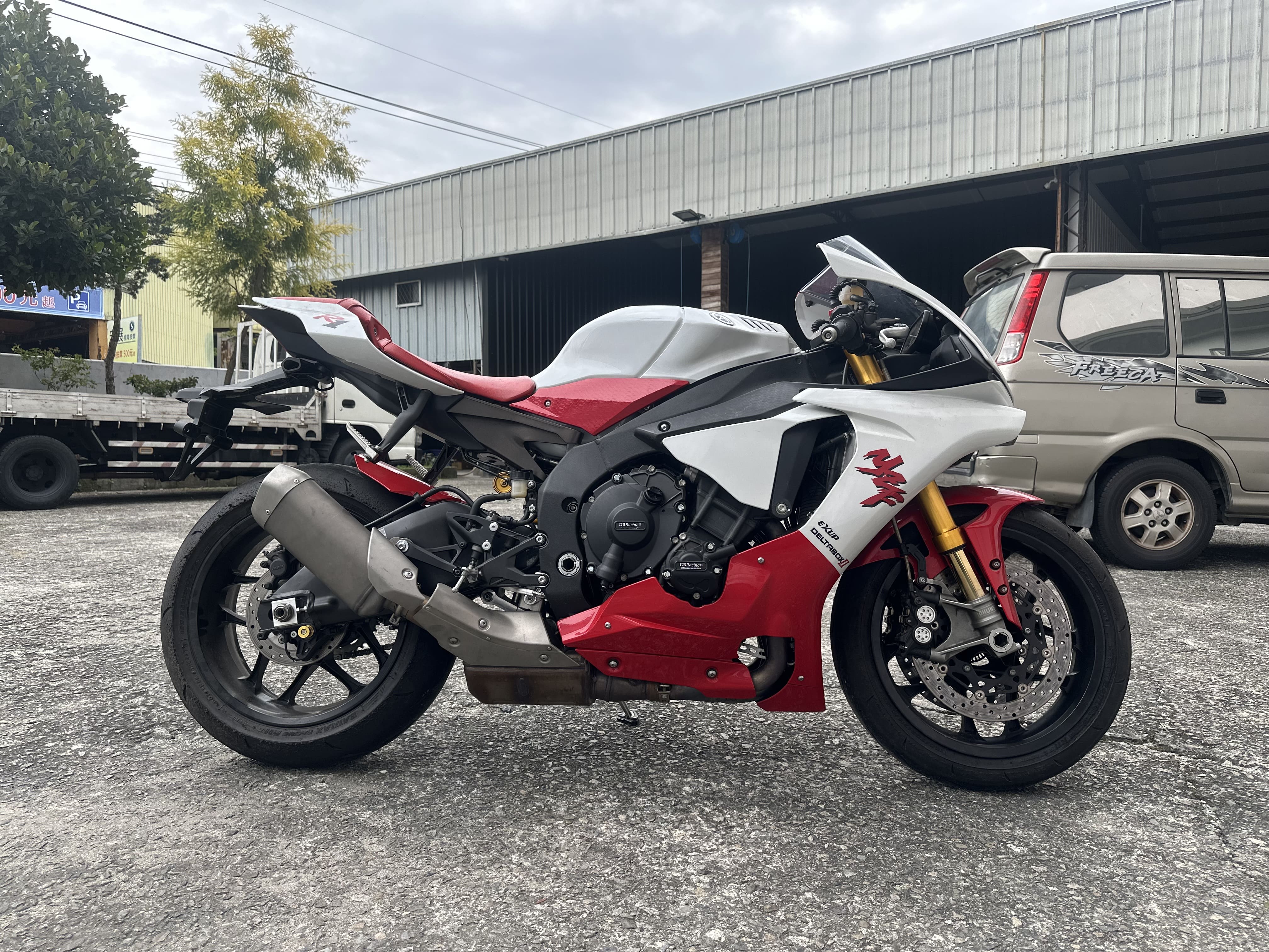 YAMAHA YZF-R1 - 中古/二手車出售中 2017年 YAMAHA YZF-R1 /0元交車/分期貸款/車換車/線上賞車/到府交車 | 翊帆國際重車