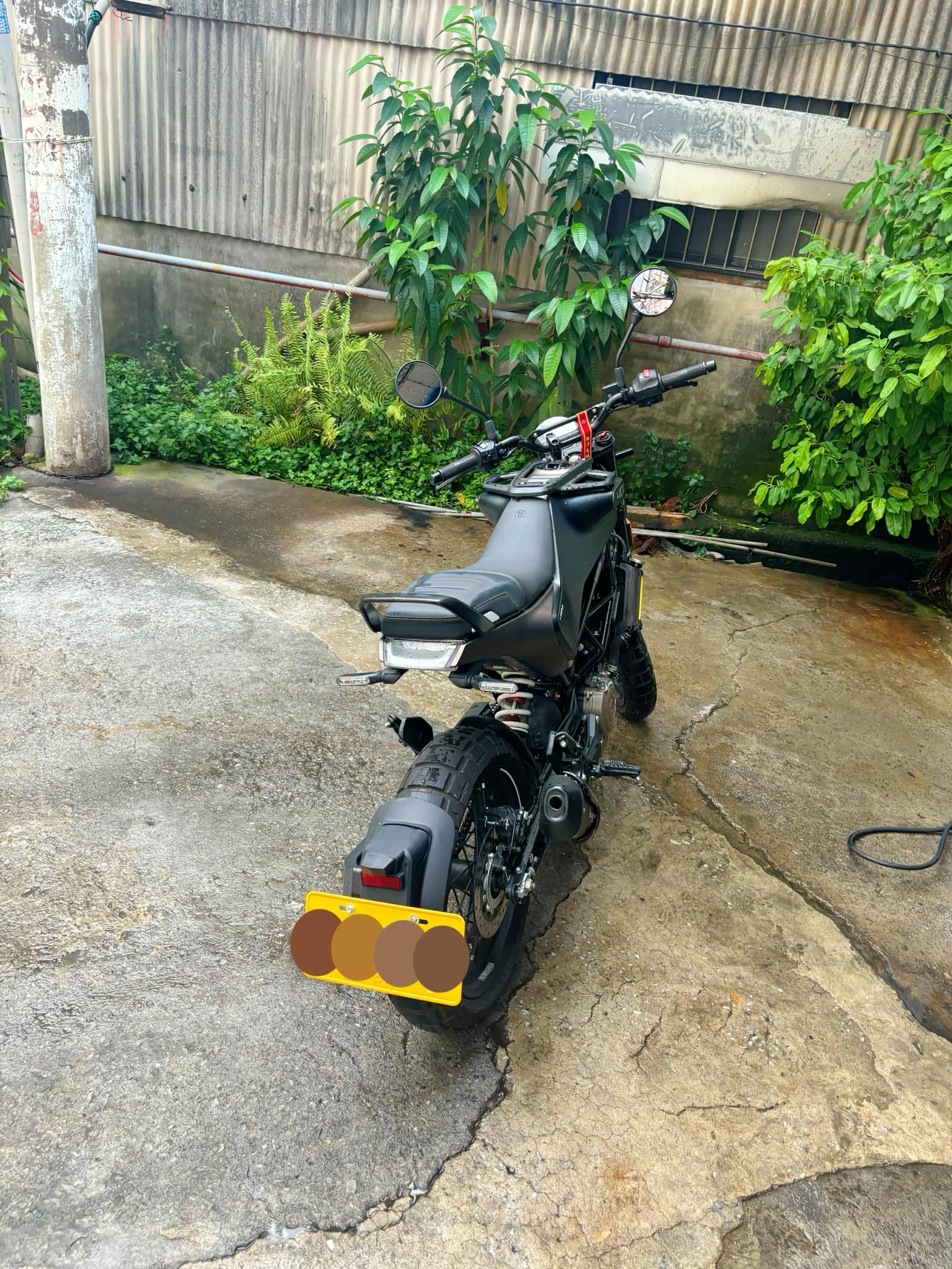 HUSQVARNA SVARTPILEN 401 - 中古/二手車出售中 HUSQVARNA SVARTPILEN 黑箭401 | 個人自售