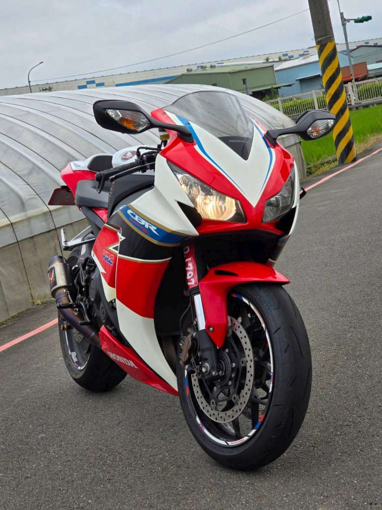 HONDA CBR1000RR - 中古/二手車出售中 [出售] 2016年 HONDA CBR1000RR ABS | 老爹重機