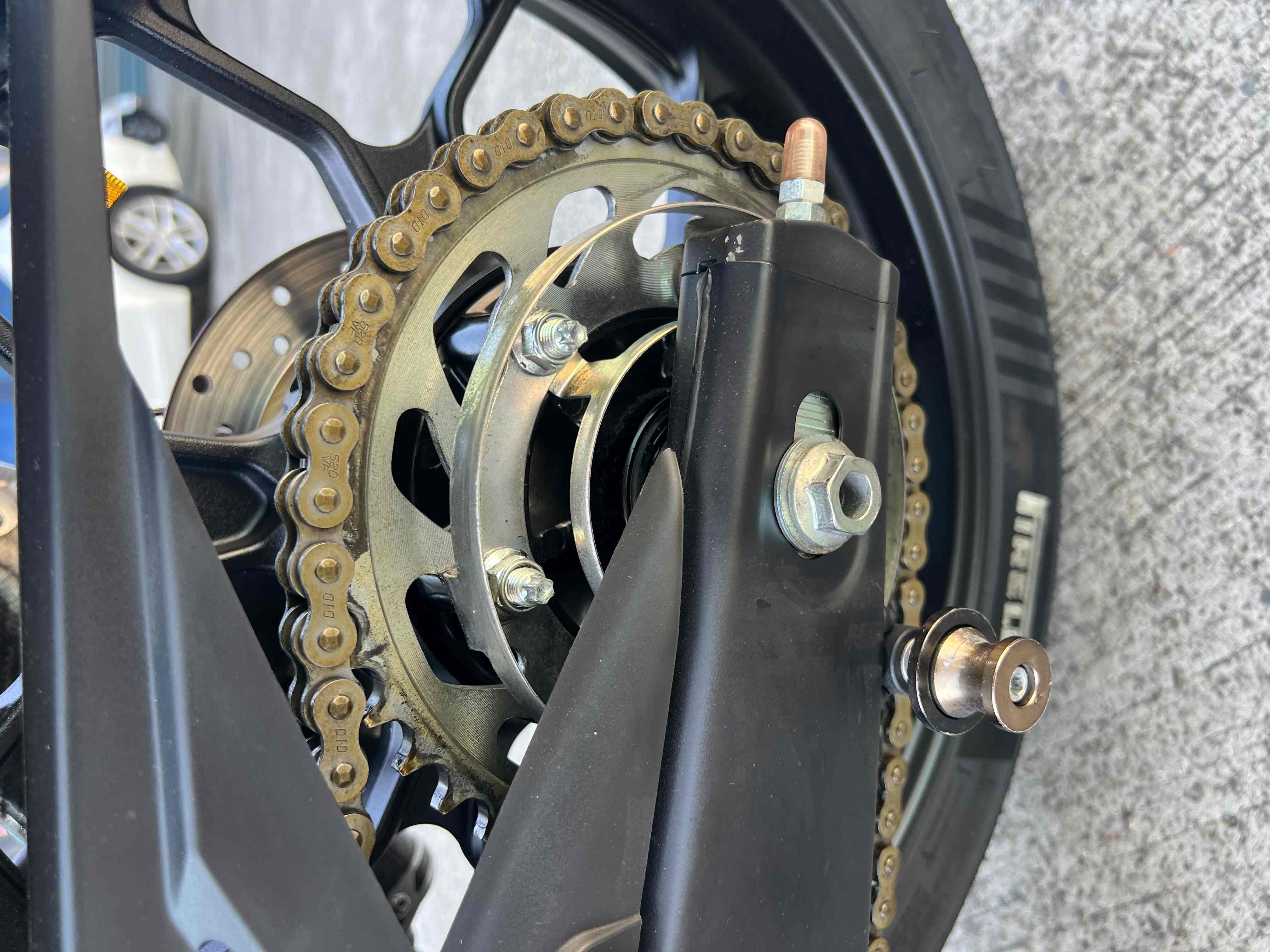 YAMAHA YZF-R3 - 中古/二手車出售中 2021年 R3 番仔管尾段排氣管、Brembo RCS15 煞車總泵&Brembo卡鉗 無摔 無重大事故 | 阿宏大型重機買賣