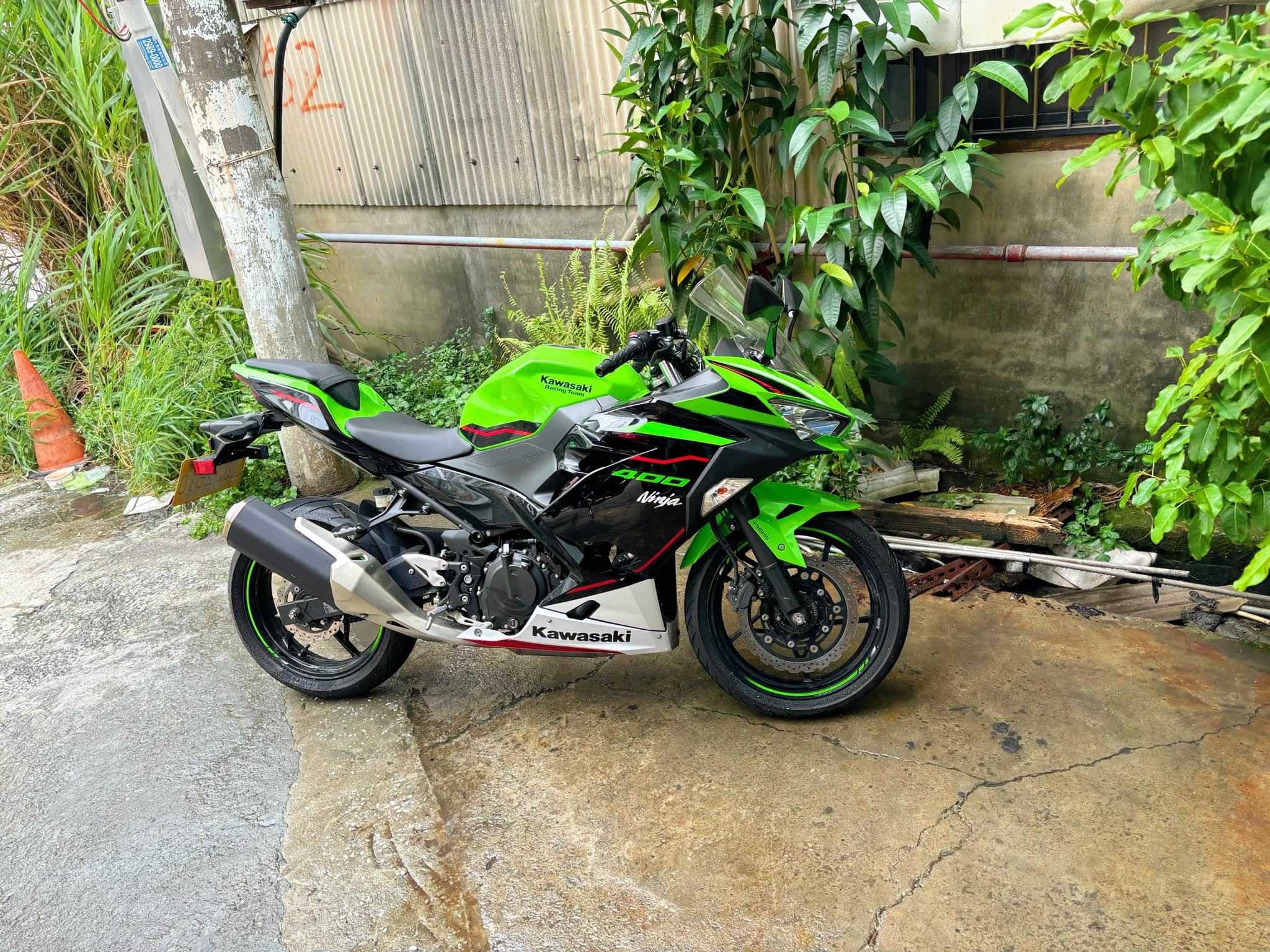 KAWASAKI NINJA400 - 中古/二手車出售中 KAWASAKI 忍者400 | 個人自售