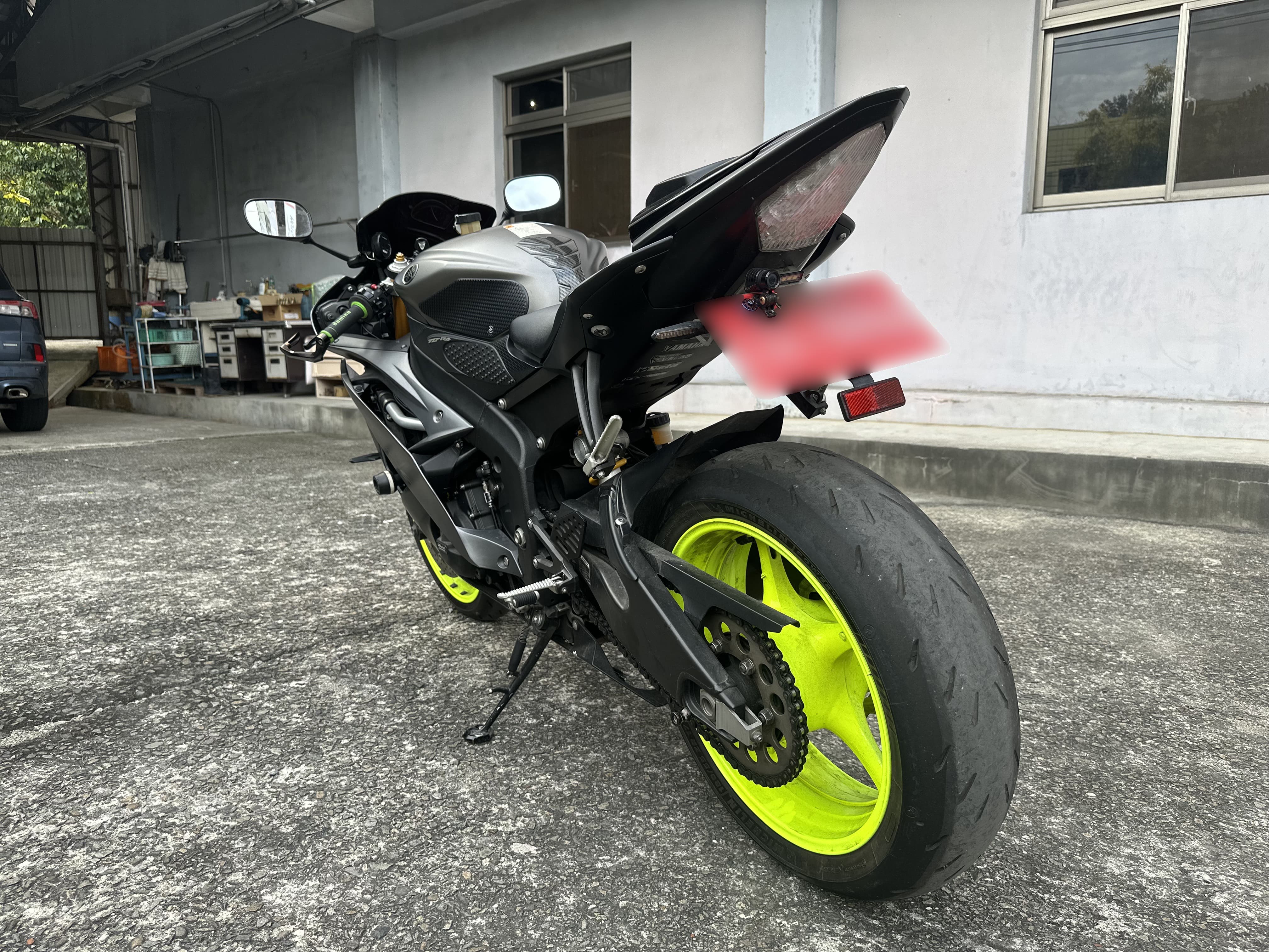 YAMAHA YZF-R6 - 中古/二手車出售中 2015年 YAMAHA YZF-R6/0元交車/分期貸款/車換車/線上賞車/到府交車 | 翊帆國際重車