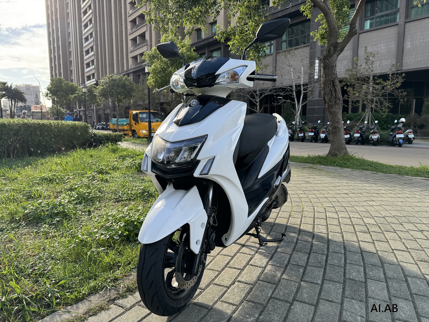 【新竹長龍車業行】山葉 5代 勁戰125 ABS - 「Webike-摩托車市」 【新竹長龍車業】YAMAHA 山葉 5代 勁戰125 ABS