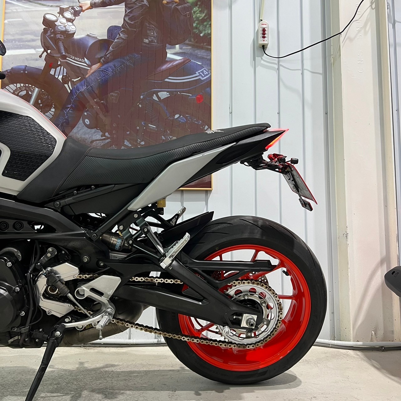 YAMAHA MT-09 - 中古/二手車出售中 【售】2019 Yamaha MT-09(全馬力） 實車漂亮✨我知道裝帥很辛苦 那有了這台你是真帥❗️ | mumu's moto