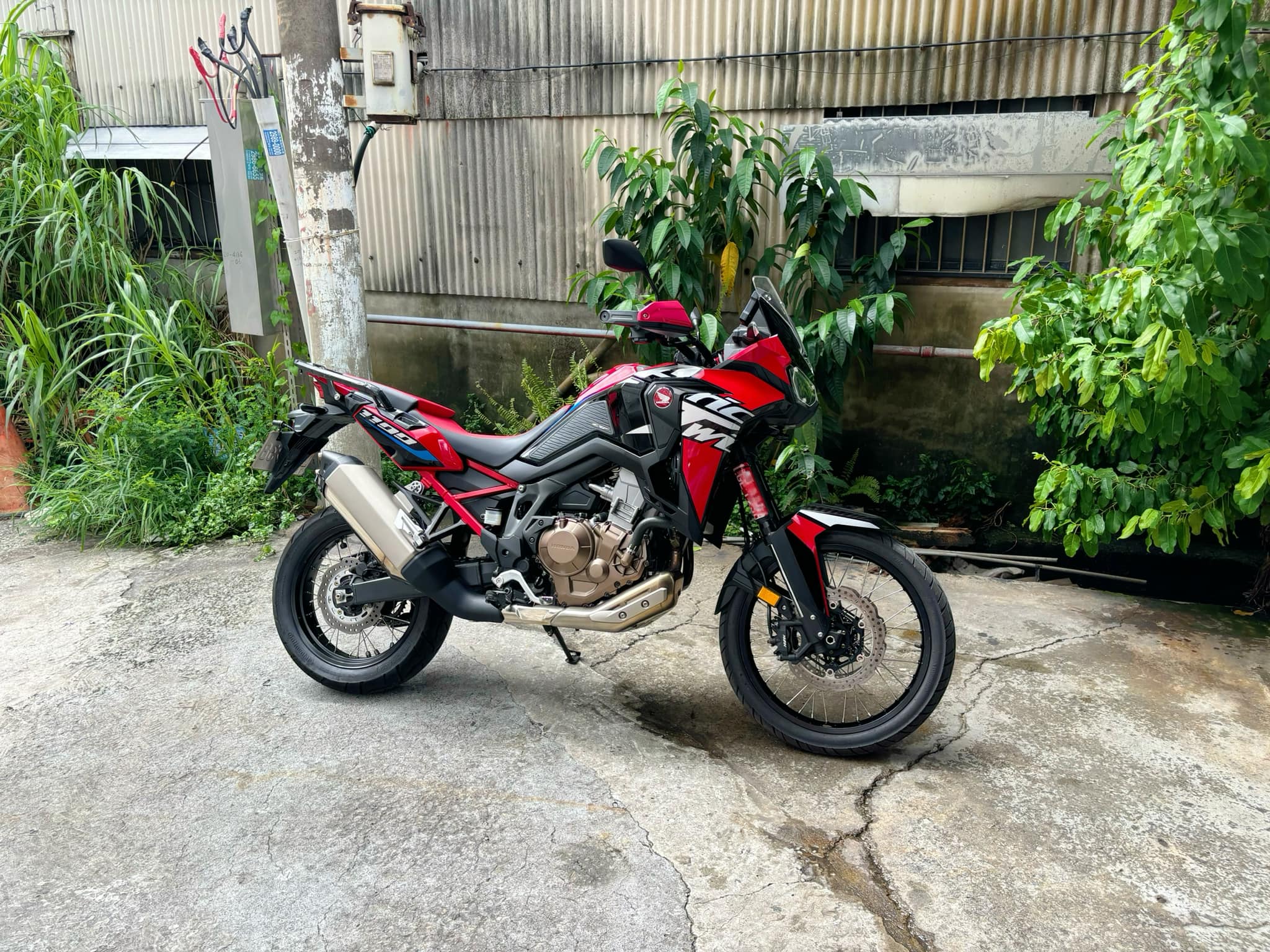 HONDA CRF1100L Africa Twin - 中古/二手車出售中 HONDA CRF1100L Africa Twin 非洲雙台本車 | 個人自售