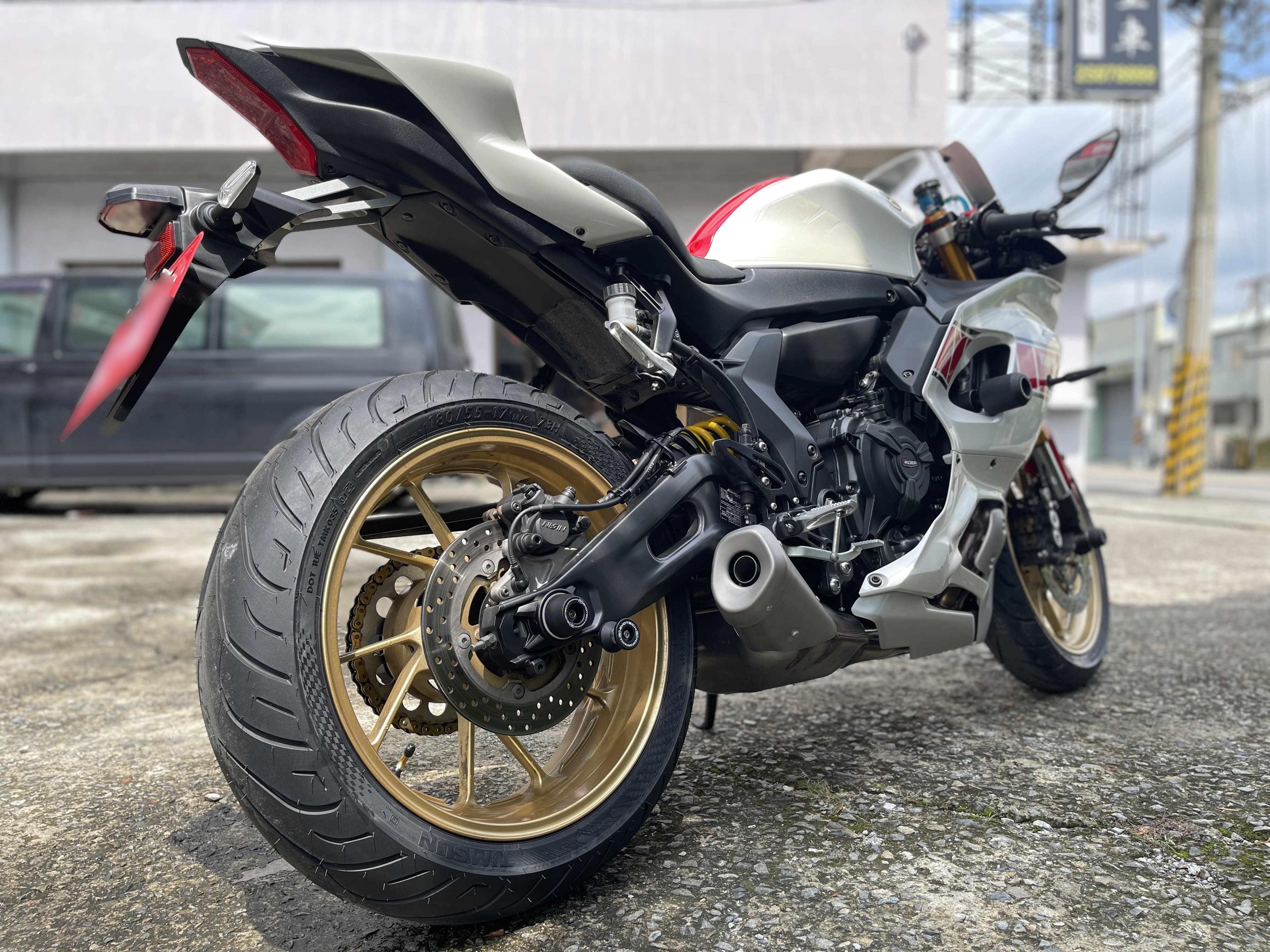 YAMAHA YZF-R7 - 中古/二手車出售中 2021年 YAMAHA YZF-R7/0元交車/分期貸款/車換車/線上賞車/到府交車 | 翊帆國際重車