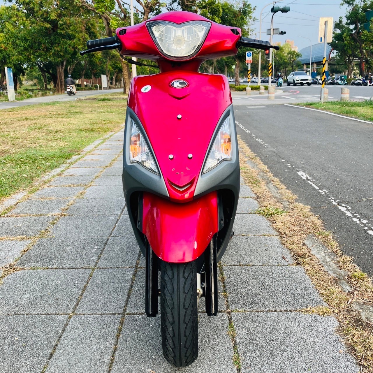 【貳輪嶼二手機車行-高雄店/中古重機收購/gogoro買賣推薦/線上估價立刻加Line:@motor888 （台南、屏東也有到府收購）】光陽 CUE 125 - 「Webike-摩托車市」