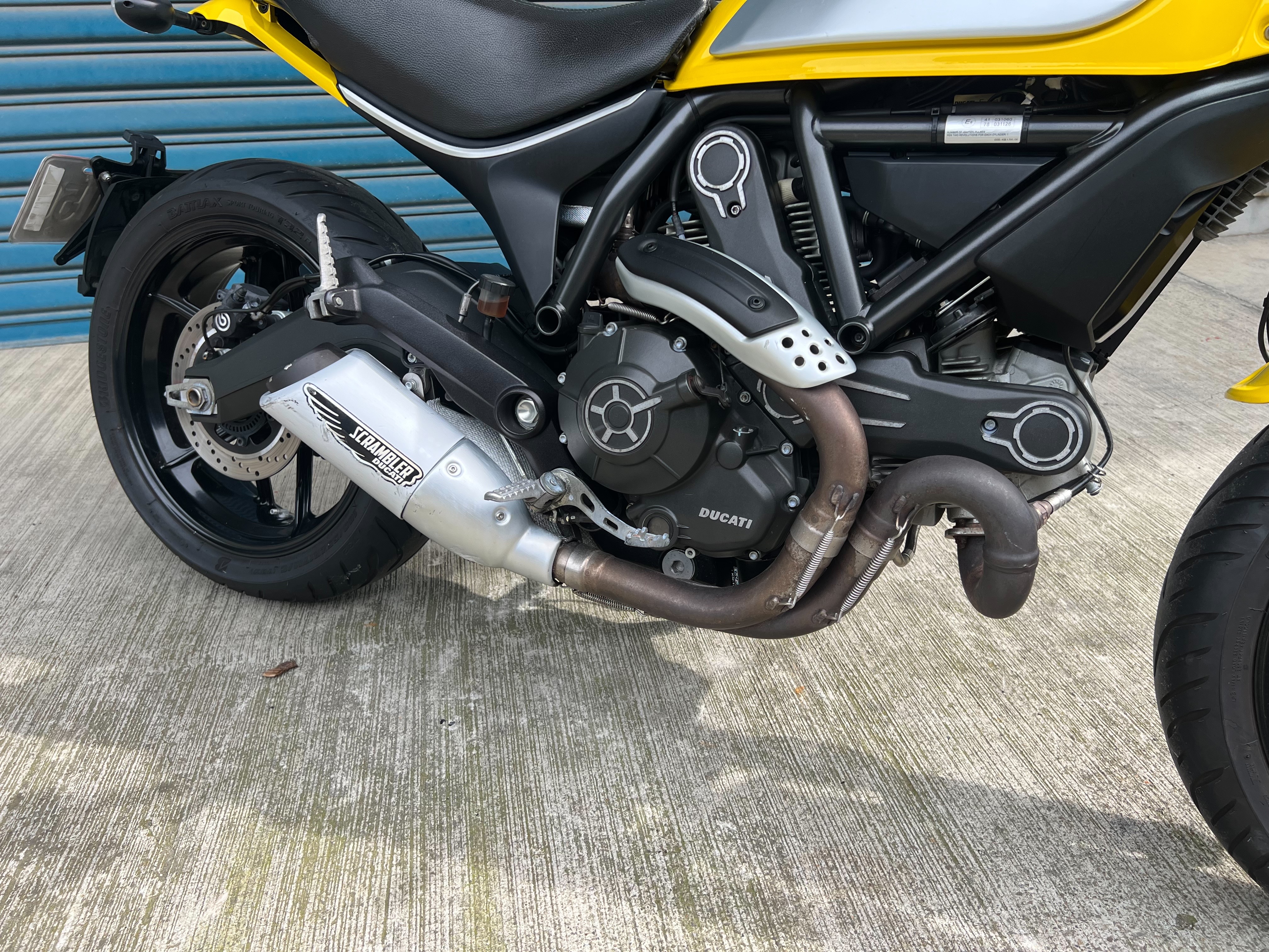 DUCATI SCRAMBLER ICON - 中古/二手車出售中 2016年 SCRAMBLER ICON 803 多樣改裝 無摔 無事故 阿宏大型重機買賣 | 阿宏大型重機買賣