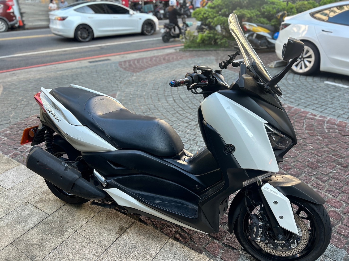 YAMAHA XMAX 400 - 中古/二手車出售中 YAMAHA XMAX | 個人自售