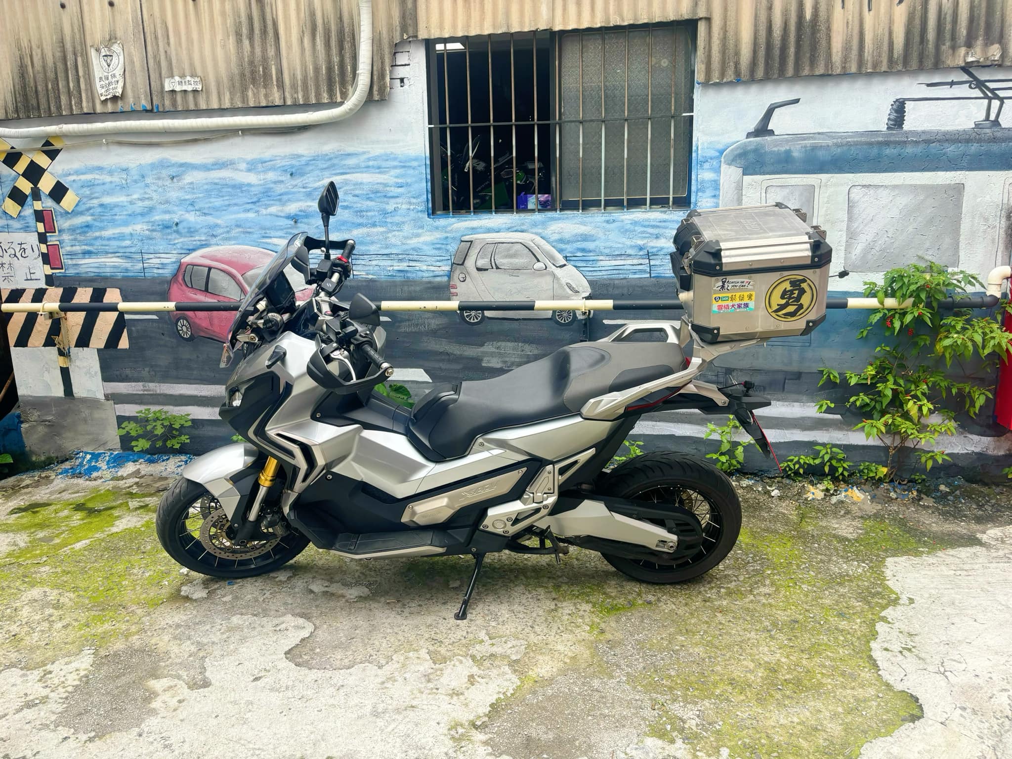 HONDA X-ADV - 中古/二手車出售中 HONDA XADV750 台本車 | 個人自售